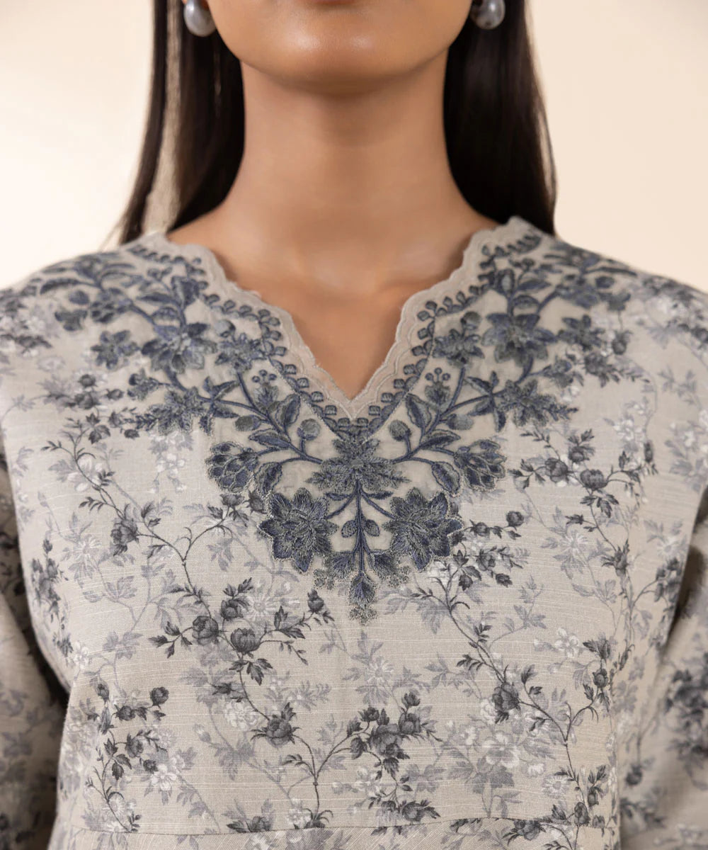 Sapphire Embroidered Khaddar With Embroidered Shawl Three Piece Suit SP-KHD-GRY03
