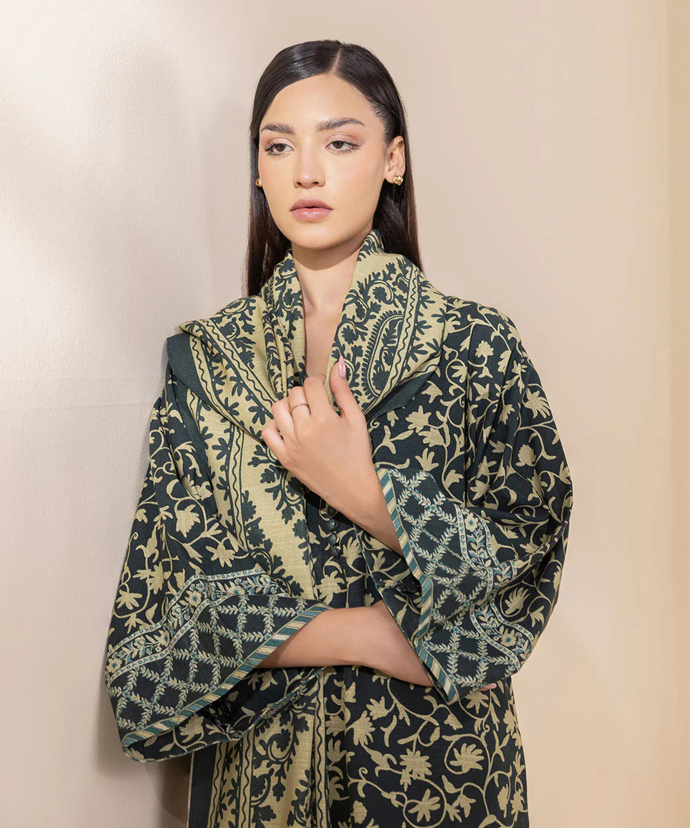 Sapphire Khaddar Three Piece Suit With Pashmina Shawl SP-KHD-BCH01
