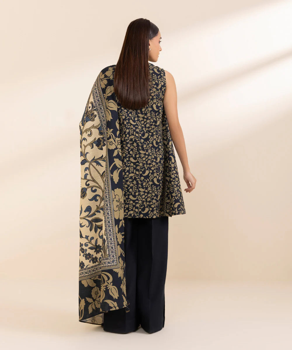 Sapphire Khaddar Three Piece Suit SP-KHD-BLK03