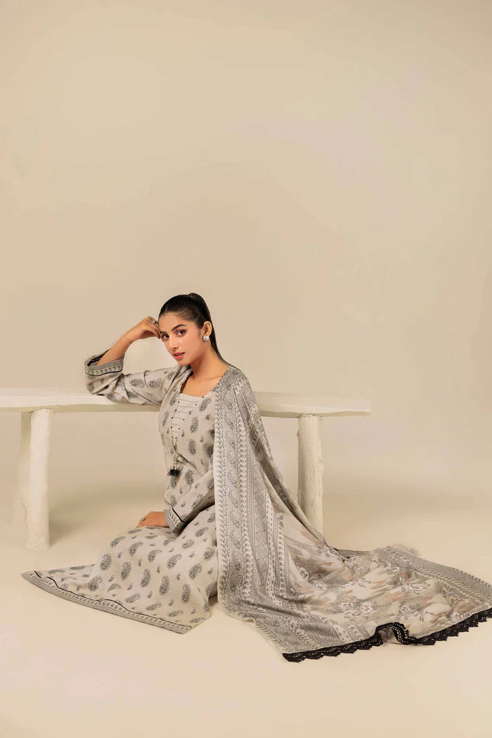 Nishaat Khaddar Three Piece Suit With Pashmina Shawl NS-KHD-WHT02