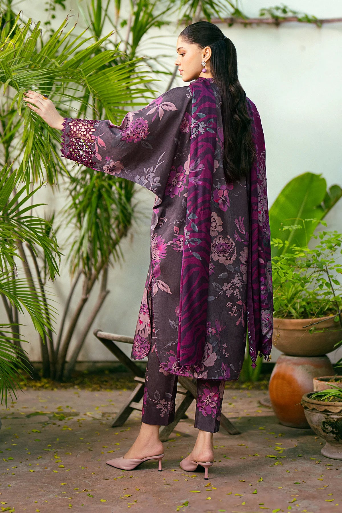 Baroque Embroided Viscose Three Piece Suit BR-VC-PRP01