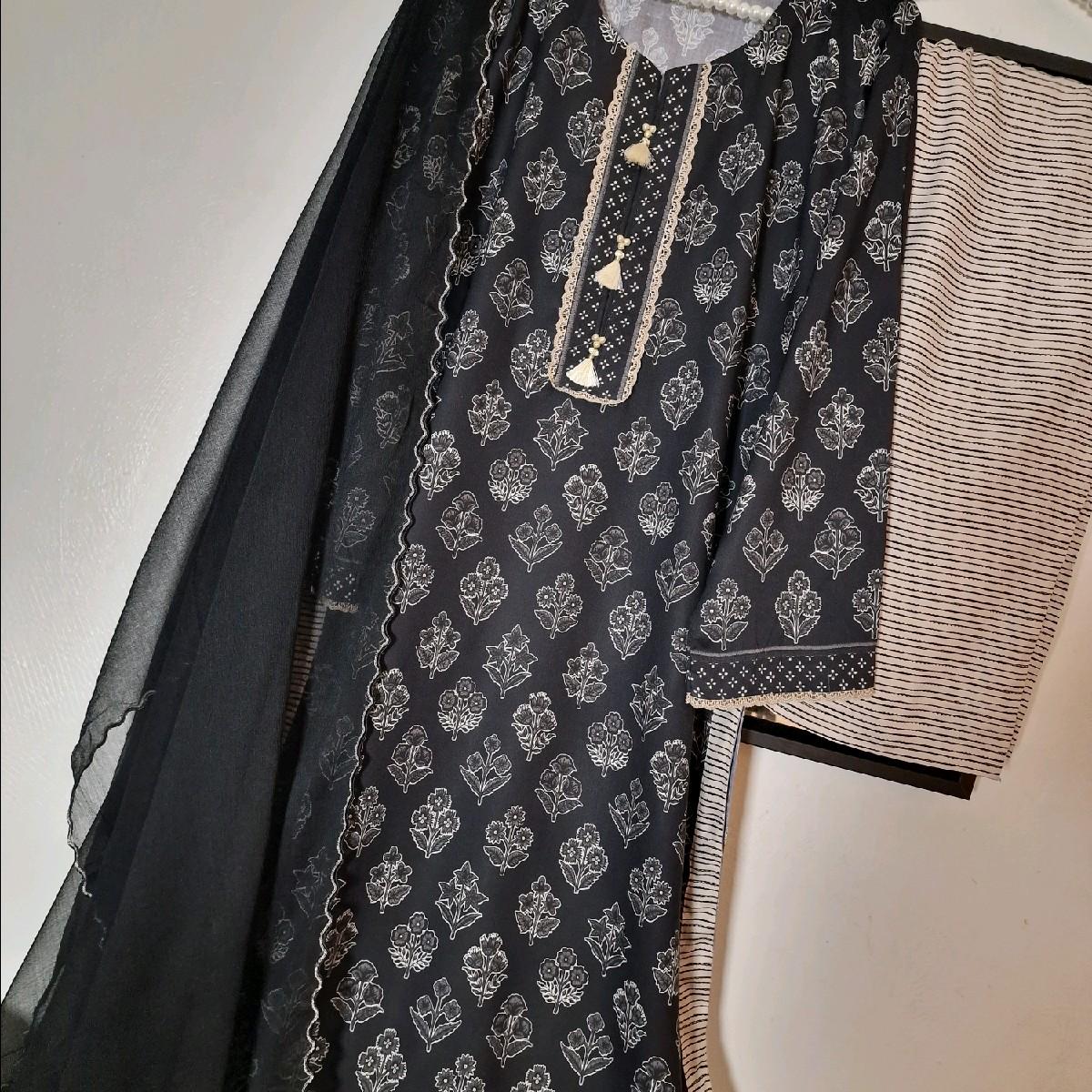 Sapphire linen Pakistani trouser dupatta kameez Clothing Traditional