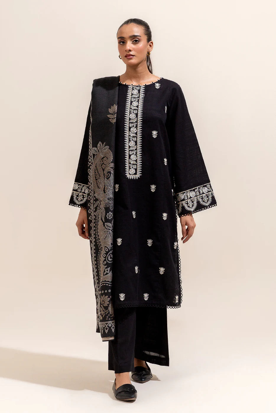 Beechtree Khaddar Three Piece With Shawl BT-KHD-BLK03