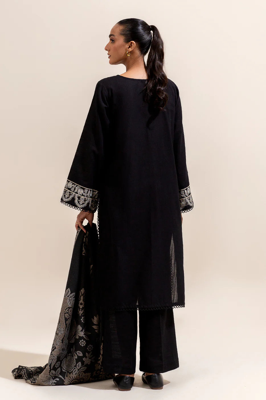 Beechtree Khaddar Three Piece With Shawl BT-KHD-BLK03