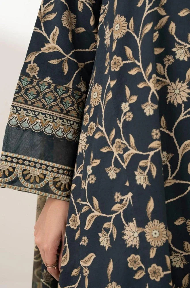 Sapphire Embroidered Lawn Three Piece Suit SP-LWN-BLK026