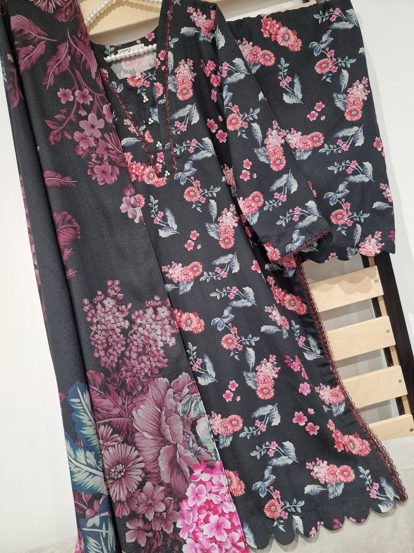 Uznau Soft Slub Khaddar Three Piece Suit UZ-KHD-BLK02