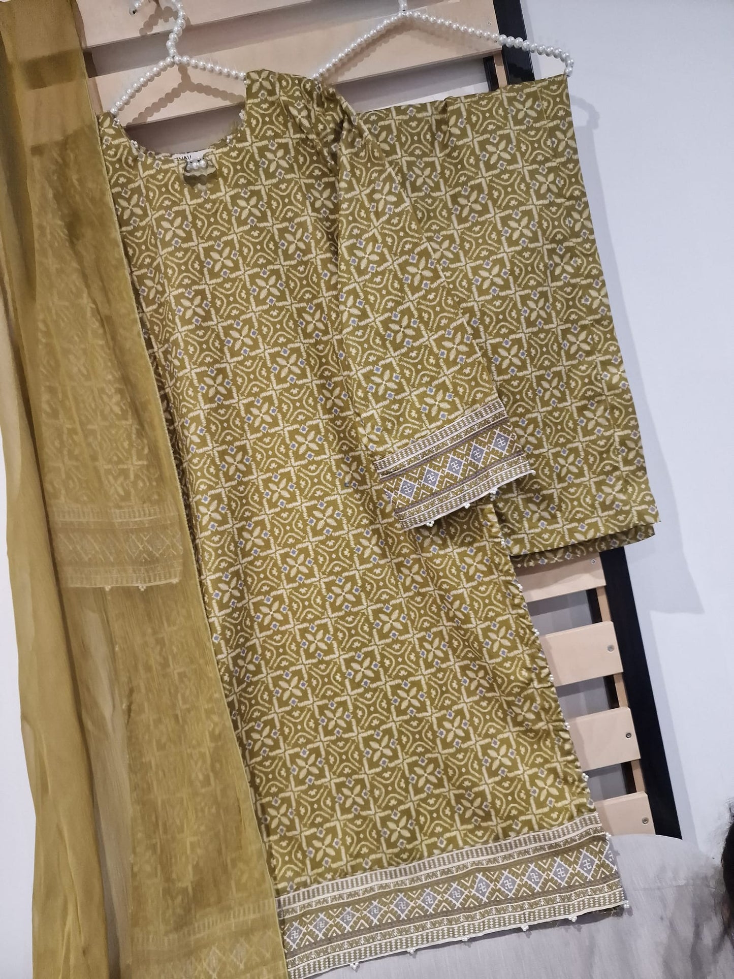 Uznau Khaddar Three Piece Suit UZ-KHD-MST01