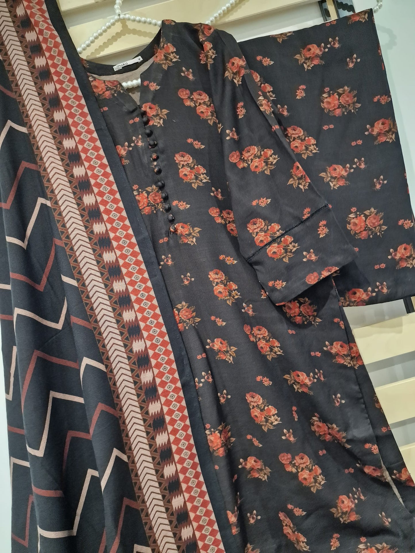 Uznau Dhanak Three Piece Suit UZ-DH-BLK04