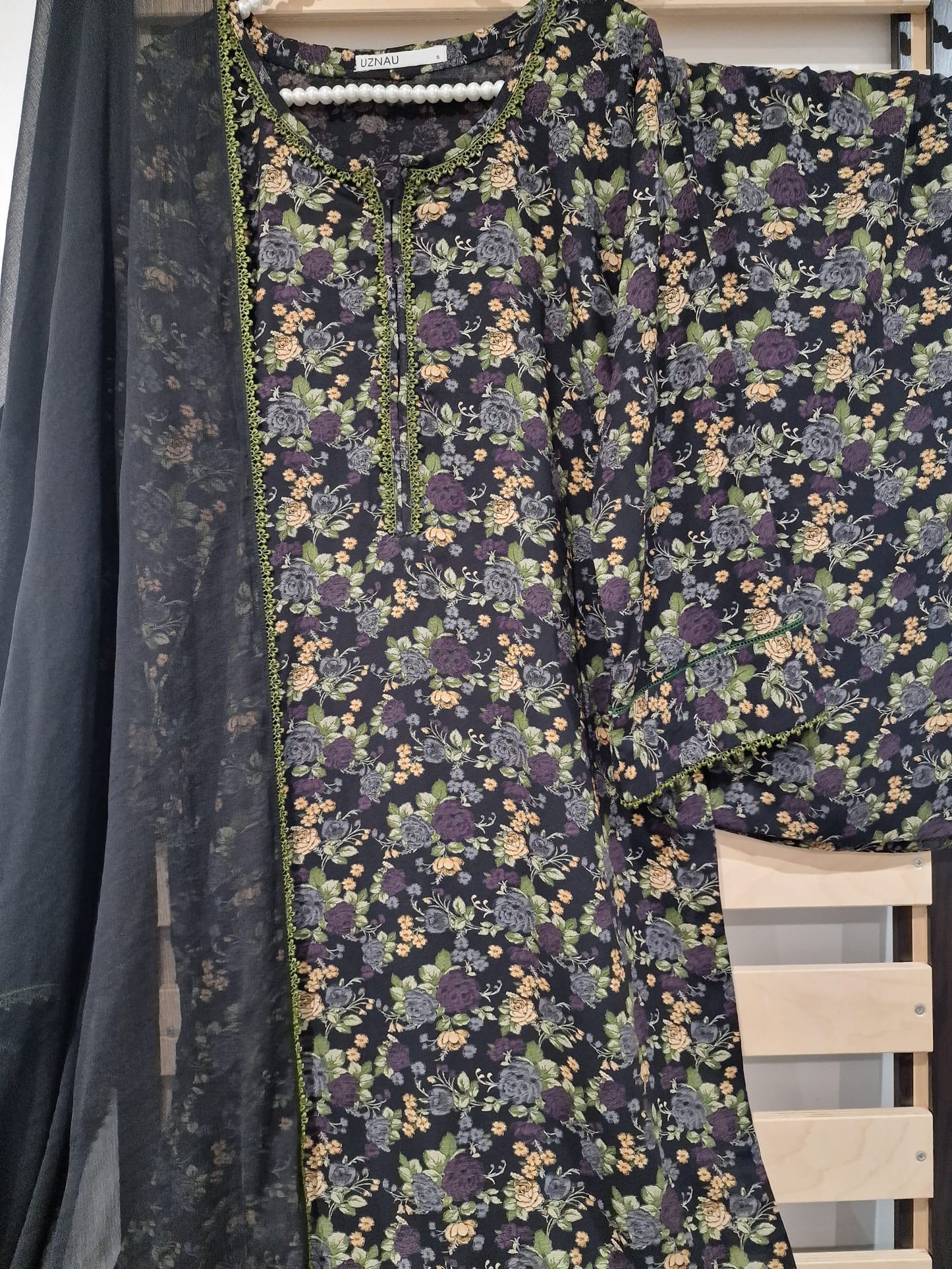 Uznau Linen Three Piece Suit UZ-LNN-GR05