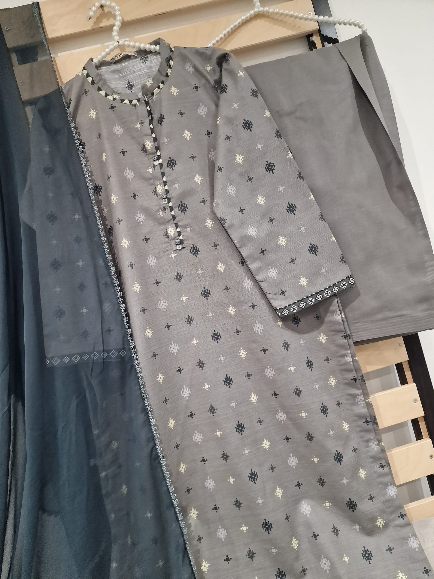 Sapphire Khaddar Three Piece Suit SP-KHD-GRY04