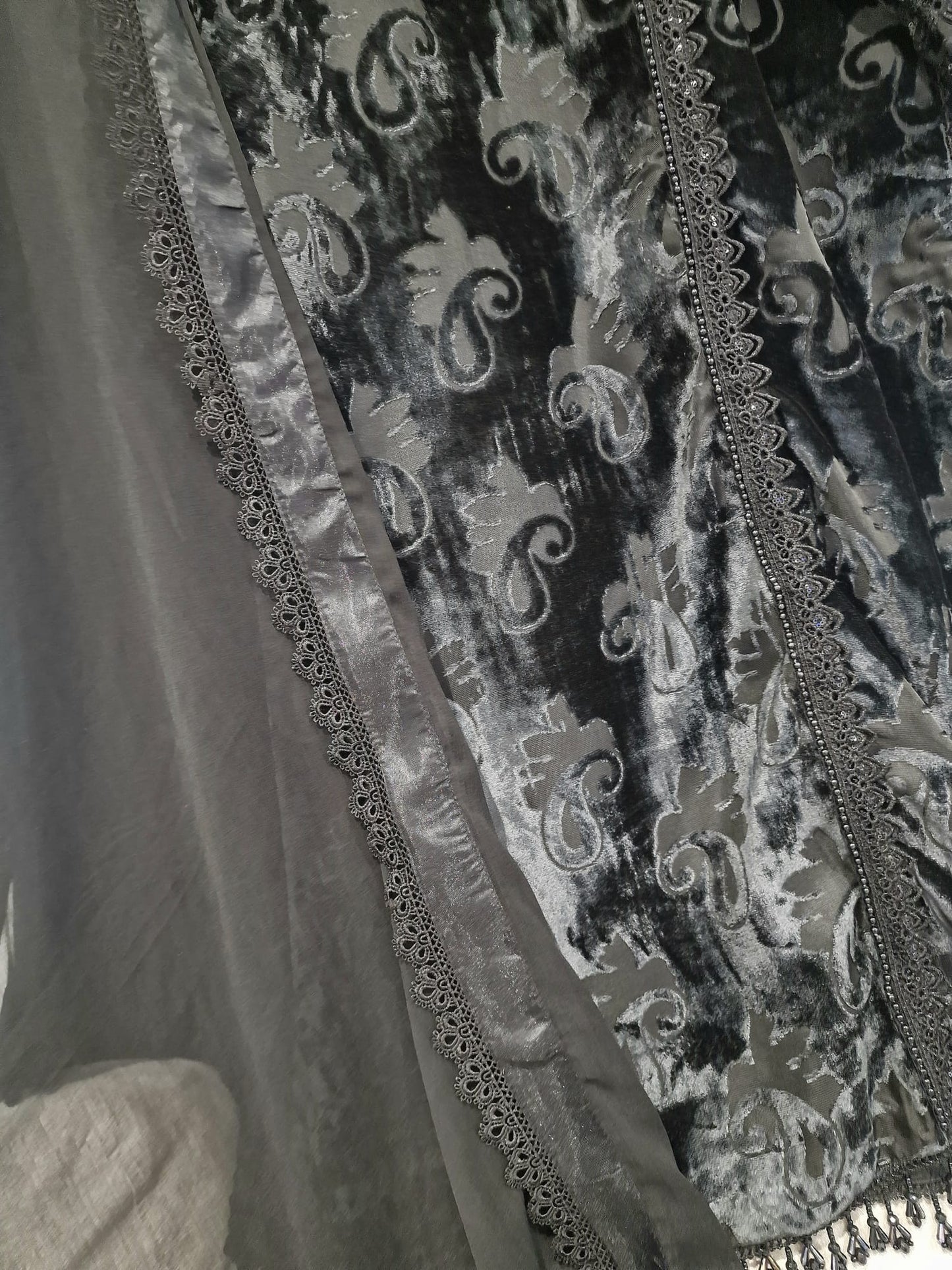 Uznau Palachi Velvet With Raw Silk Trouser And Chiffon Dupatta UZ-VL-BLK01