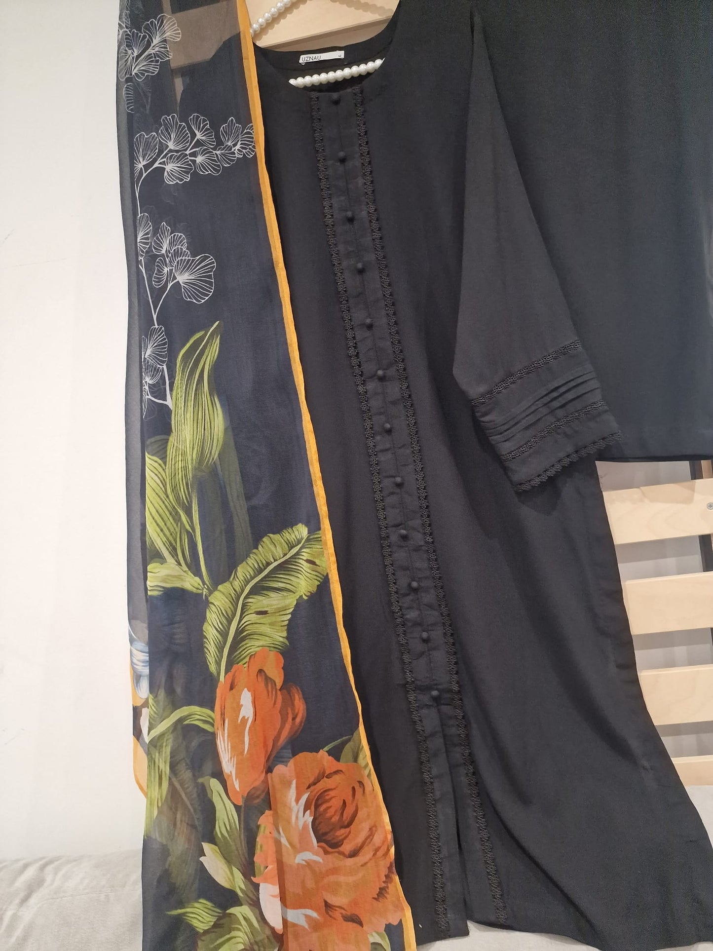 Uznau Linen Three Piece Suit UZ-LNN-BLK023