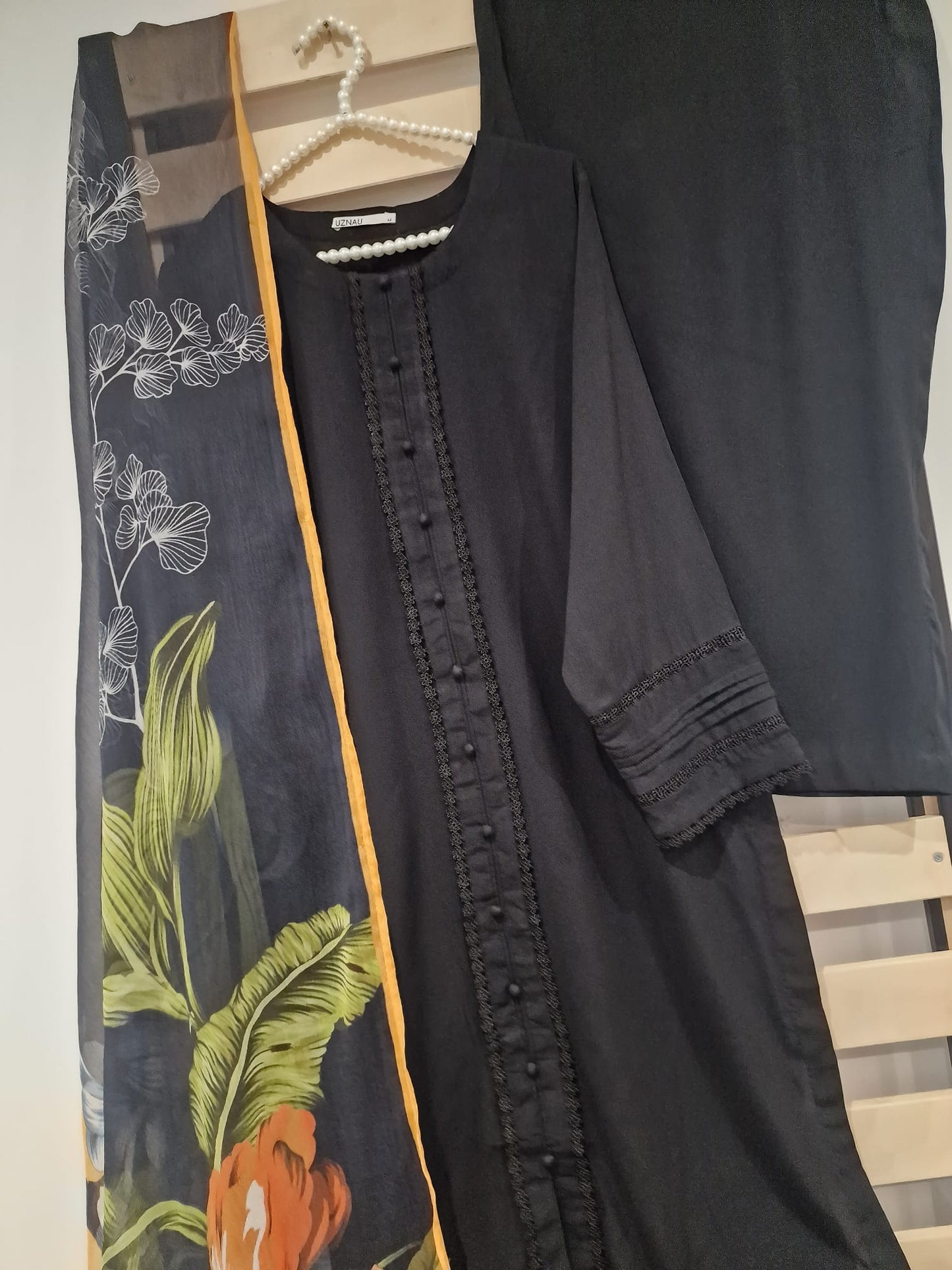 Uznau Linen Three Piece Suit UZ-LNN-BLK023