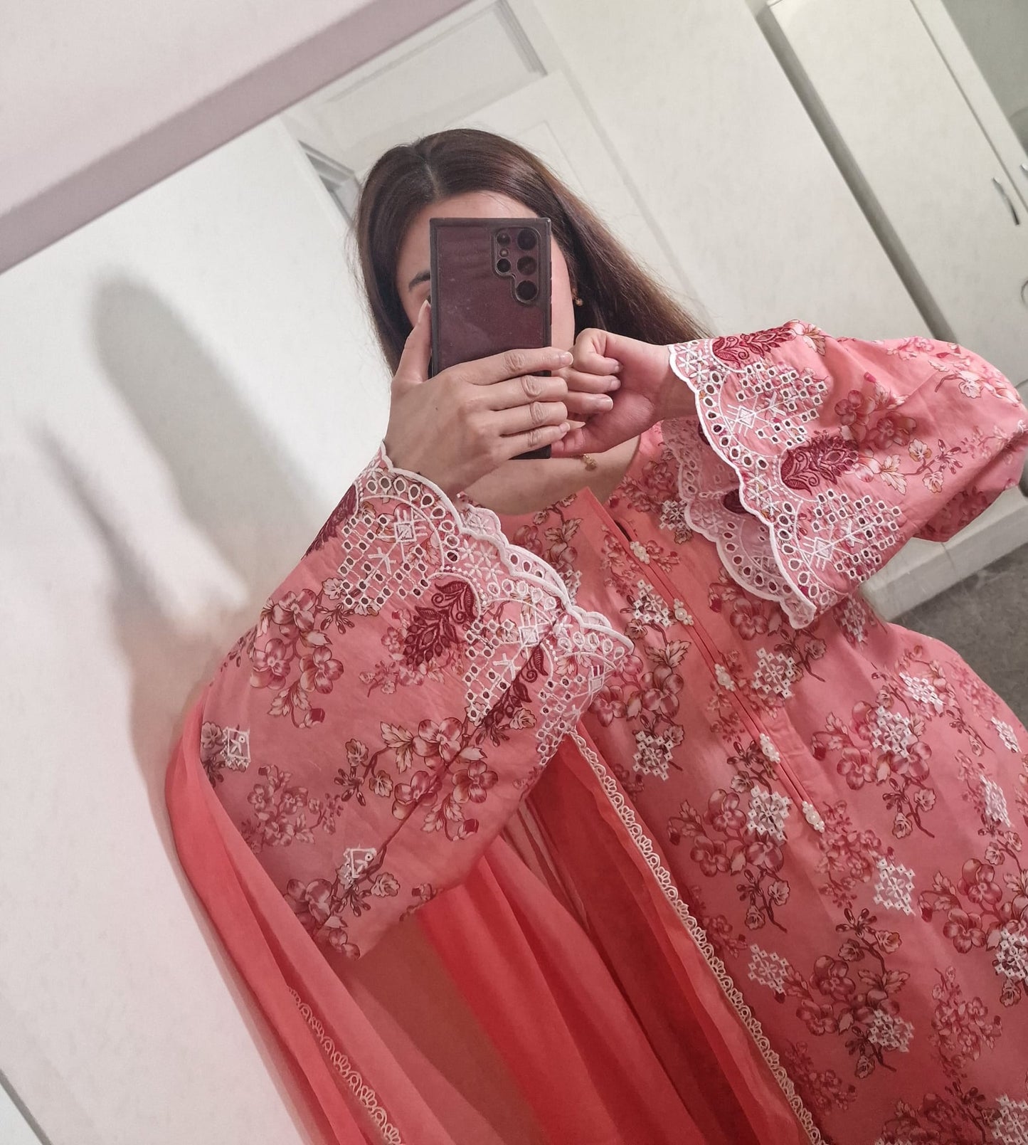 Uznau Embroided Lawn Three Piece Summer Suit UZ-LWN-PNK08