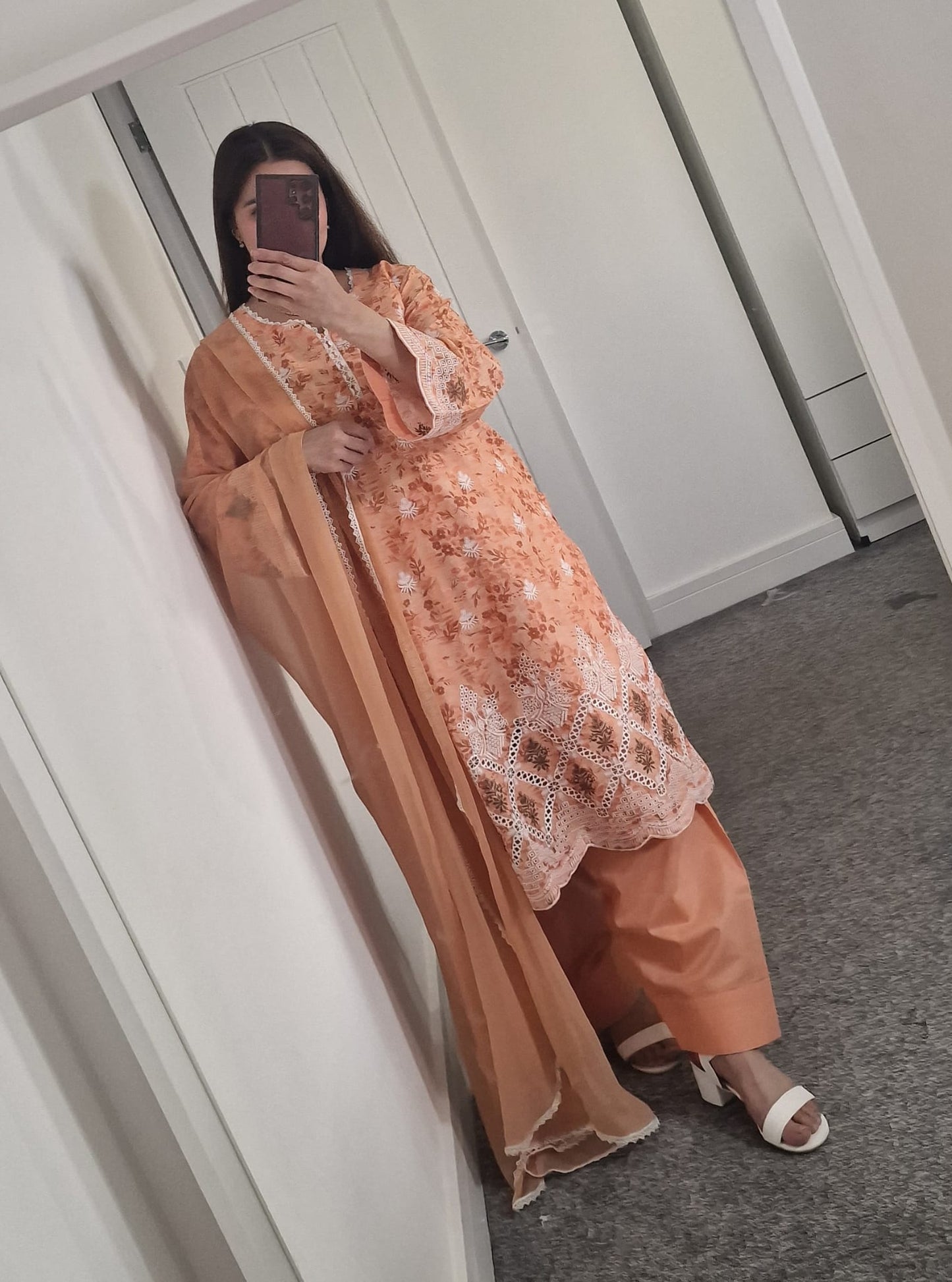 Uznau Embroided lawn Three Piece Summer Suit UZ-LWN-ORG01