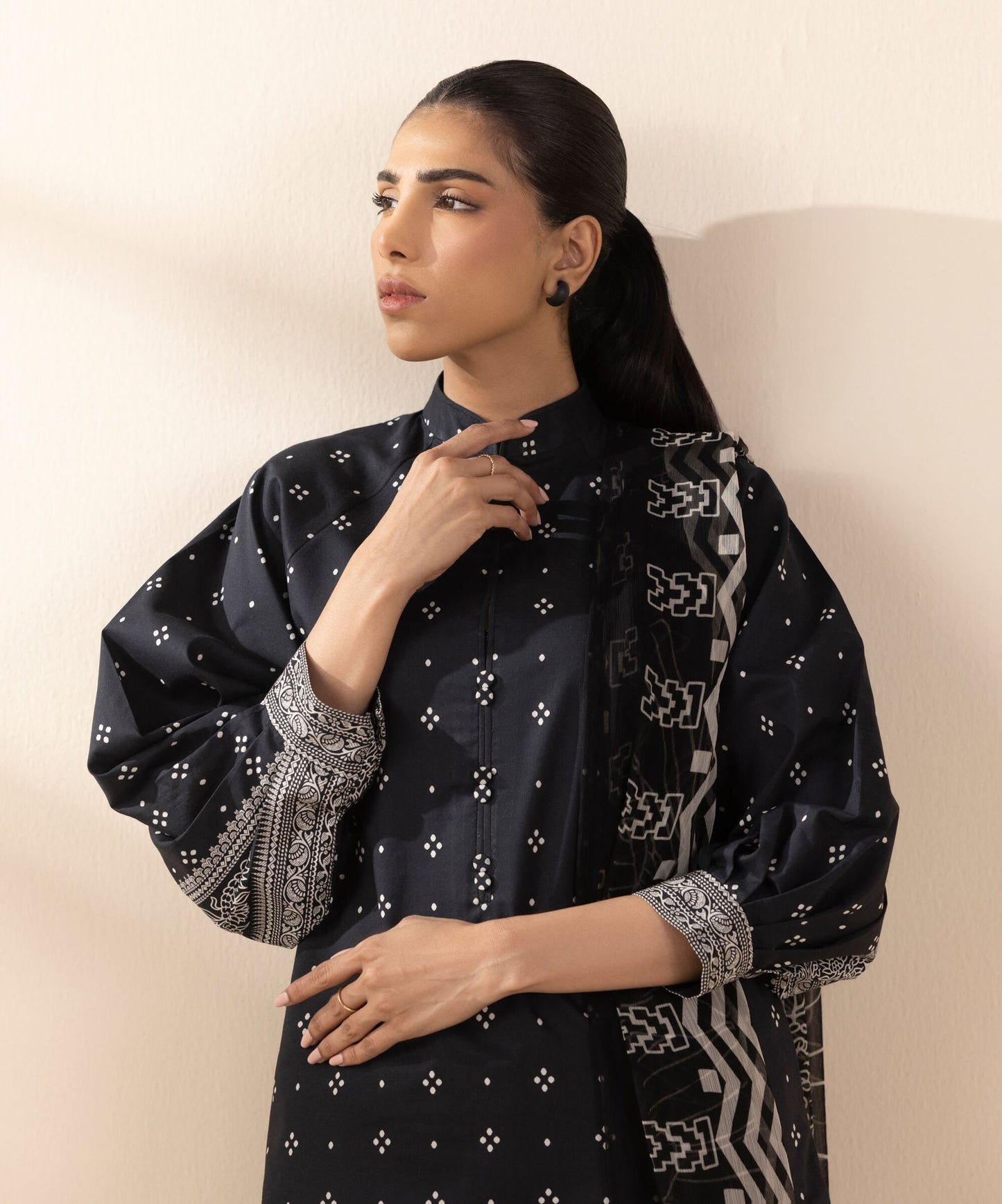 Sapphire Lawn Three Piece Suit SP-LWN-BLK019