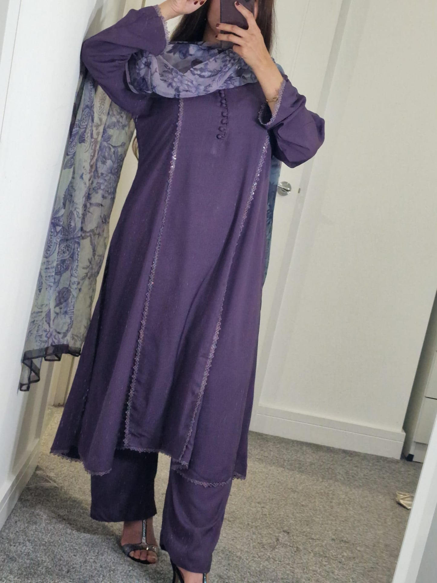 Uznau Linen Three Piece Suit UZ-LNN-PRP011