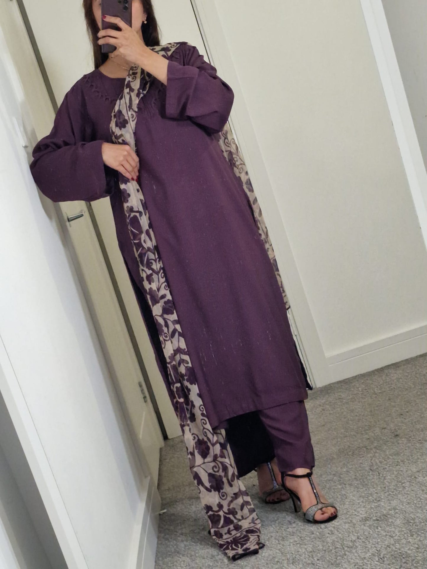 Uznau Linen Three Piece Suit UZ-LNN-PRP012