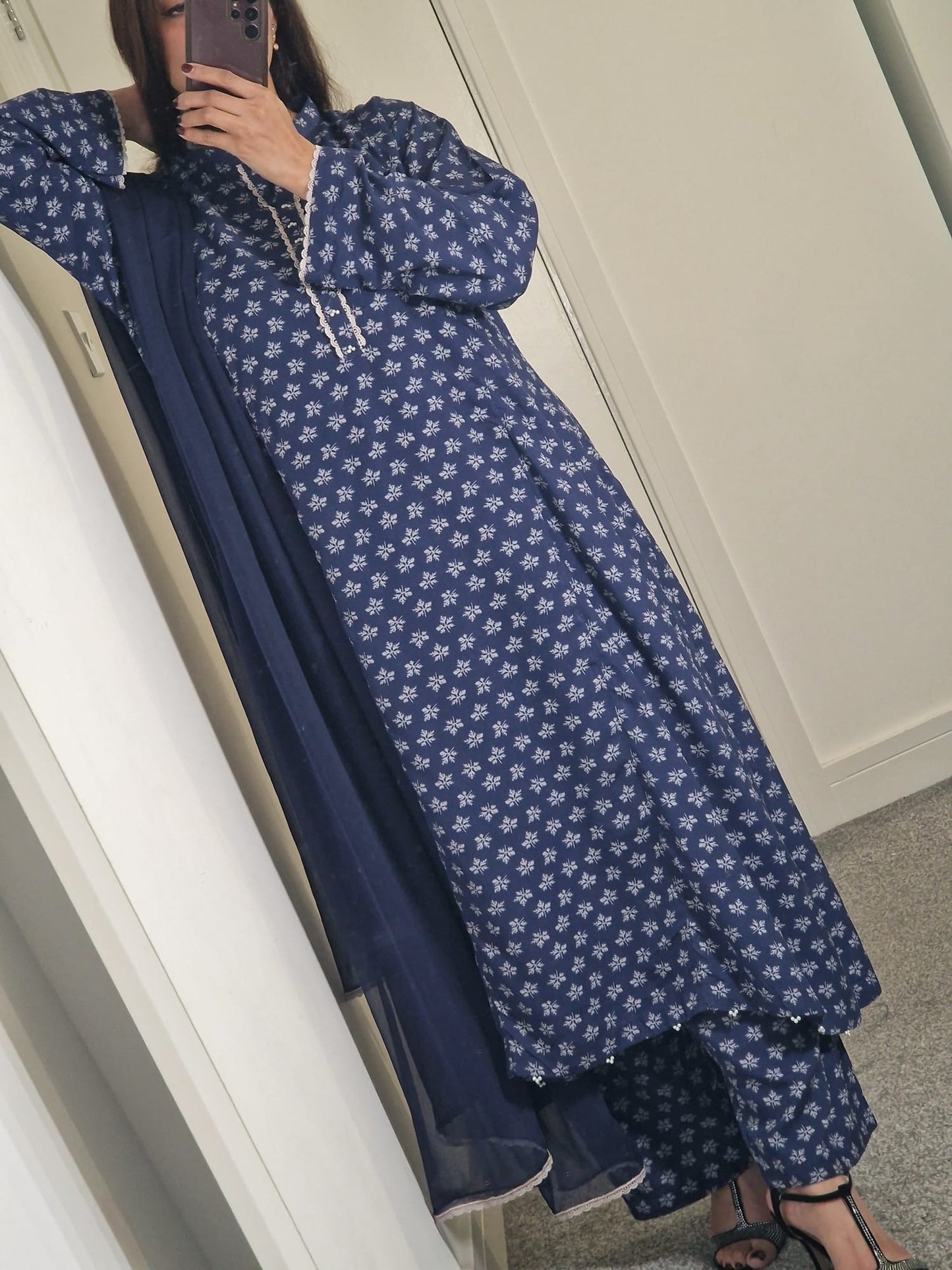 Uznau Linen Three Piece Suit UZ-LNN-BLU017