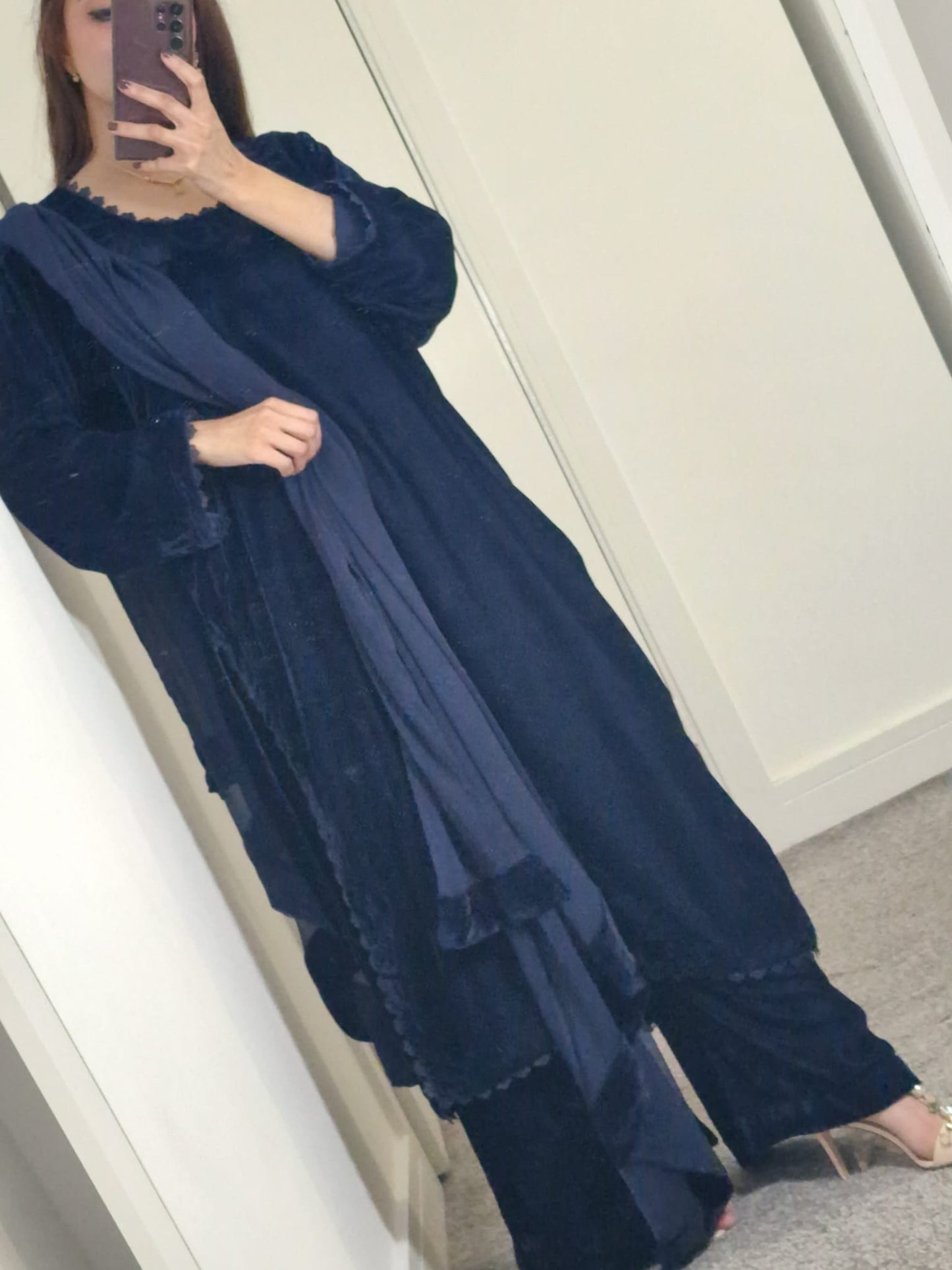 Uznau Blue Velvet Three Piece Suit UZ-VL-BL01