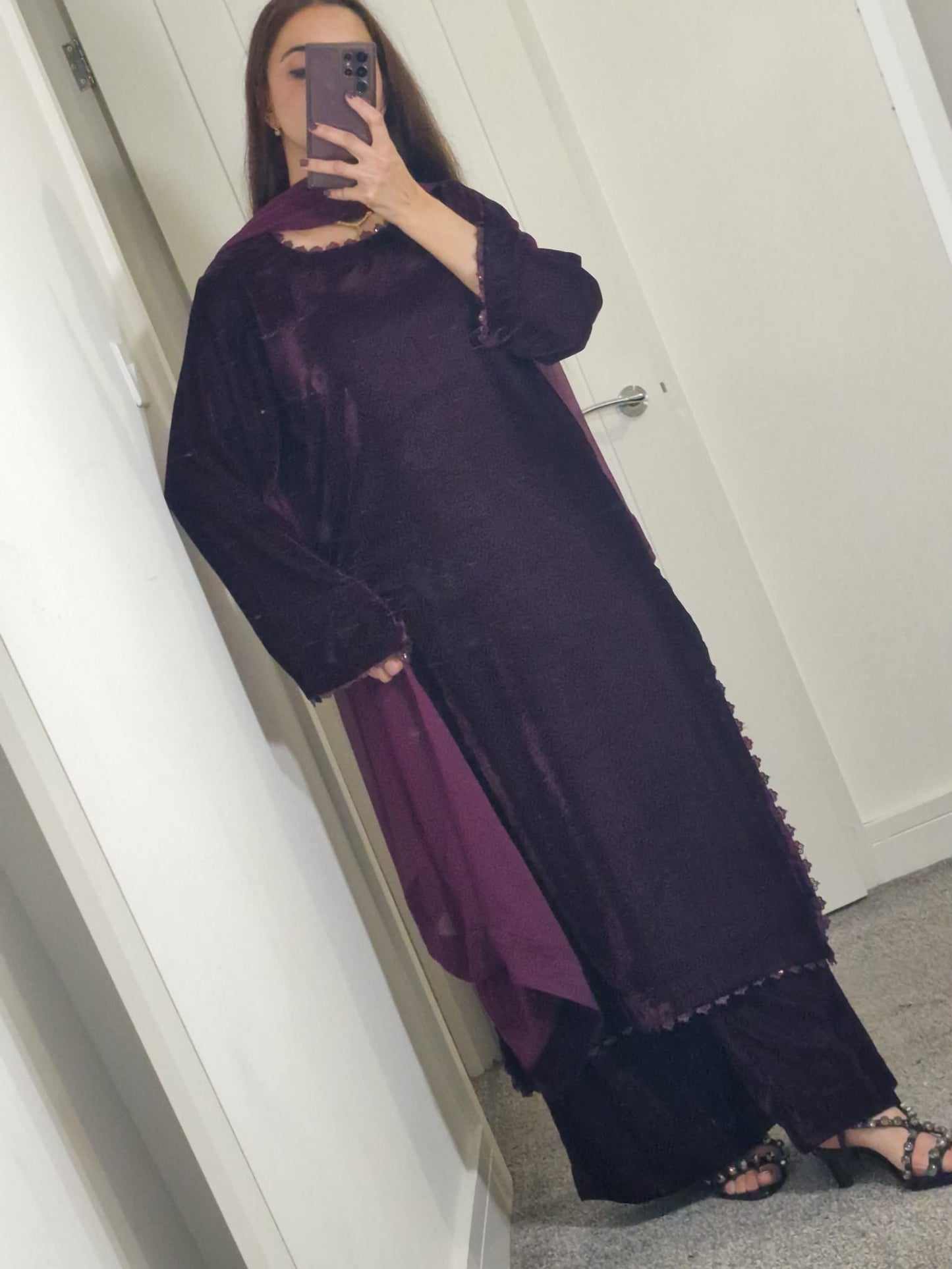 Uznau Plum Velvet Three Piece Suit UZ-VL-RD01