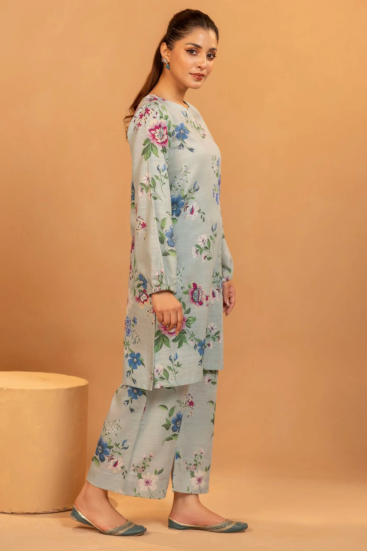 Motifz Khaddar Three Piece Suit MT-KHD-BLU01