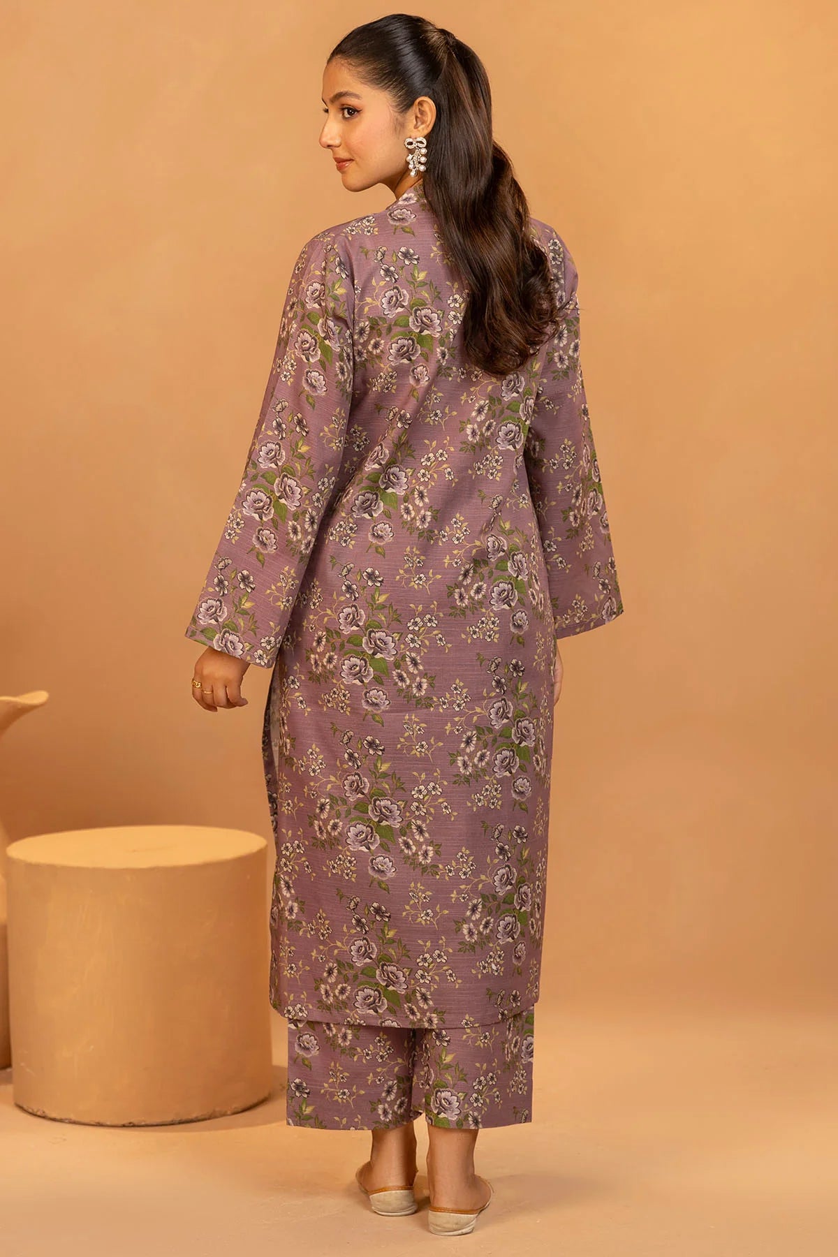 Motifz Khaddar Three Piece Suit MT-KHD-PRP01