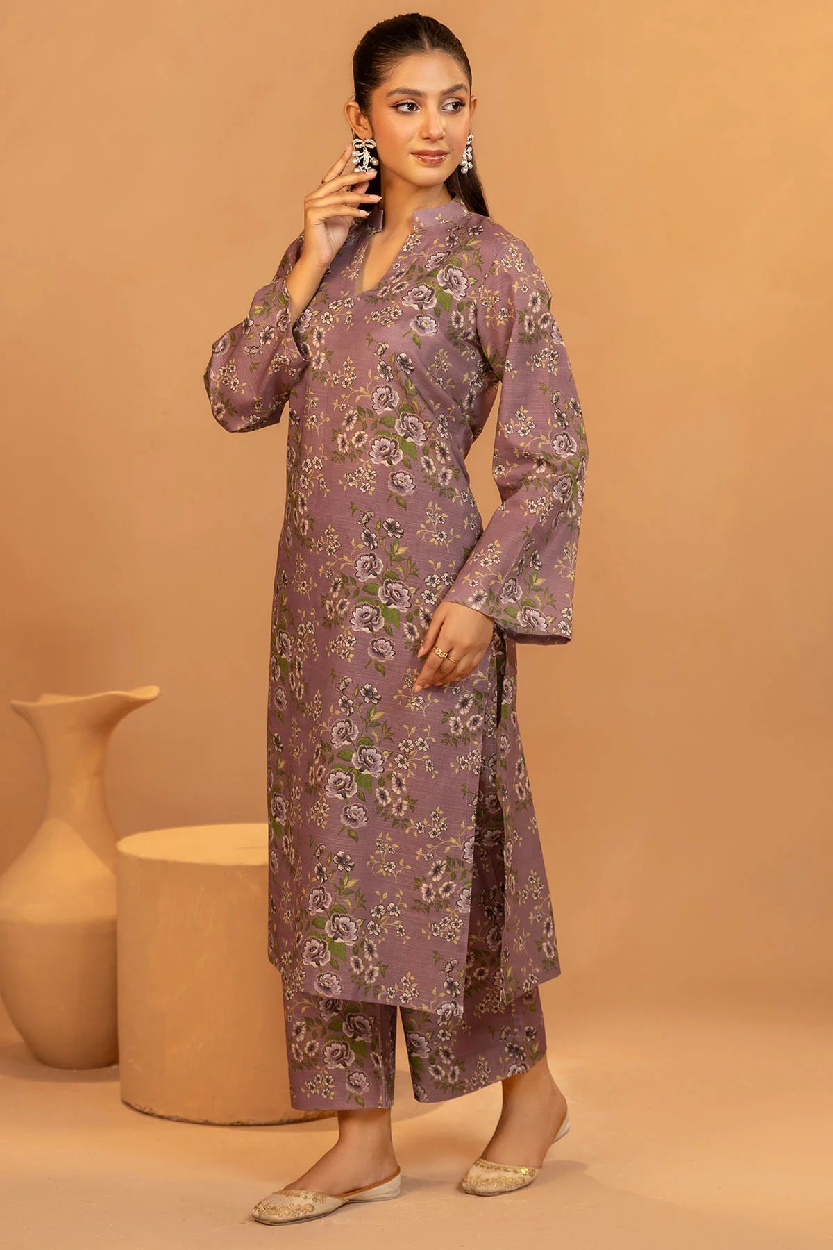 Motifz Khaddar Three Piece Suit MT-KHD-PRP01