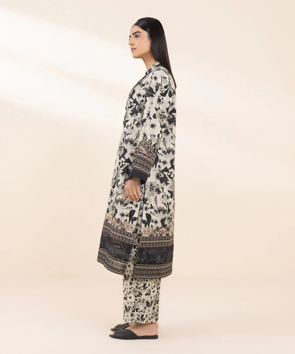 Sapphire Khaddar Three Piece Suit SP-KHD-BLK02