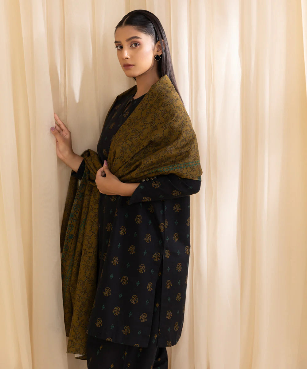 Sapphire Light Khaddar Three Piece Suit SP-KHD-BLK06