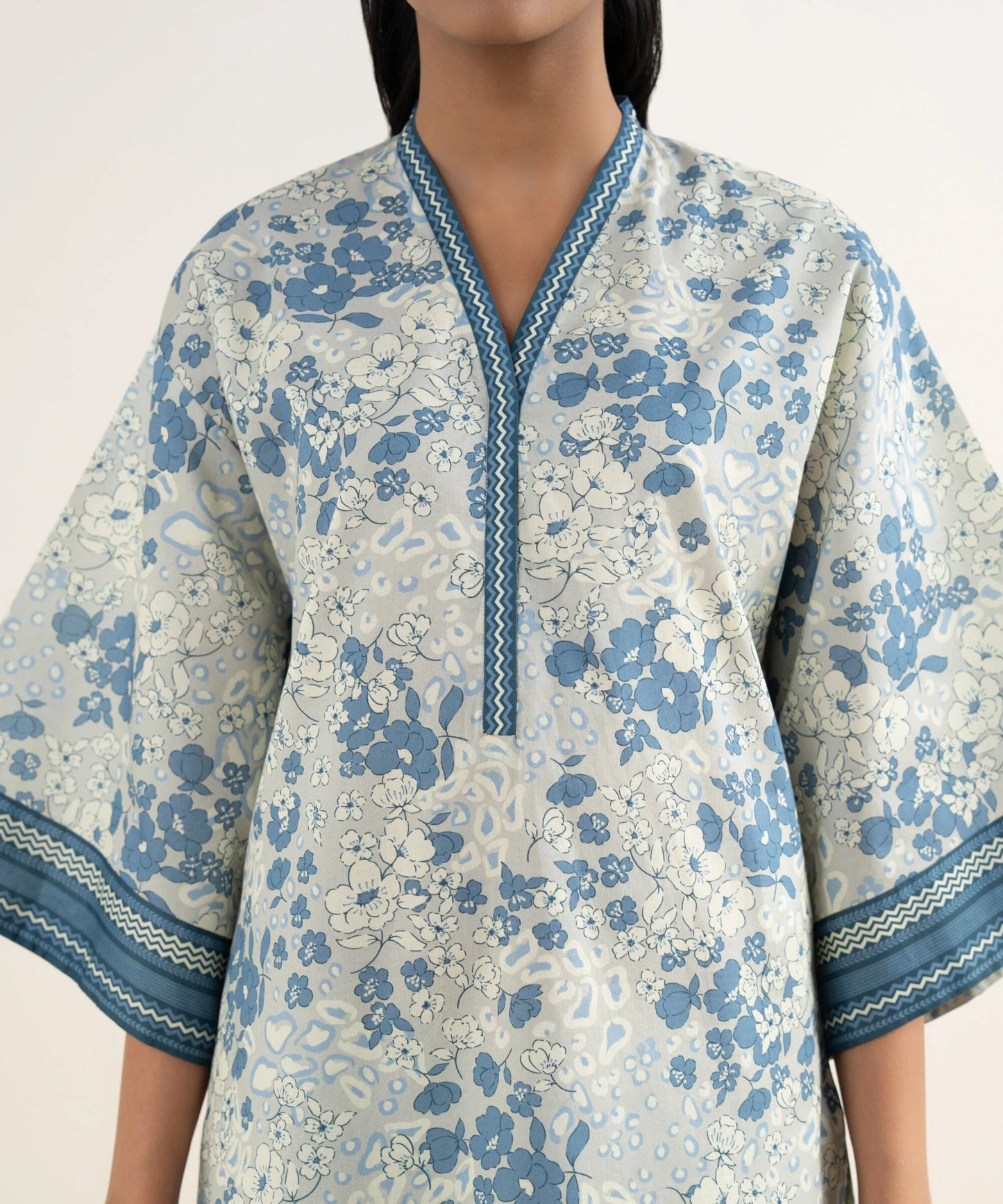 Sapphire Printed Lawn Suit With Matchin Dupatta SP-LWN-BLU09