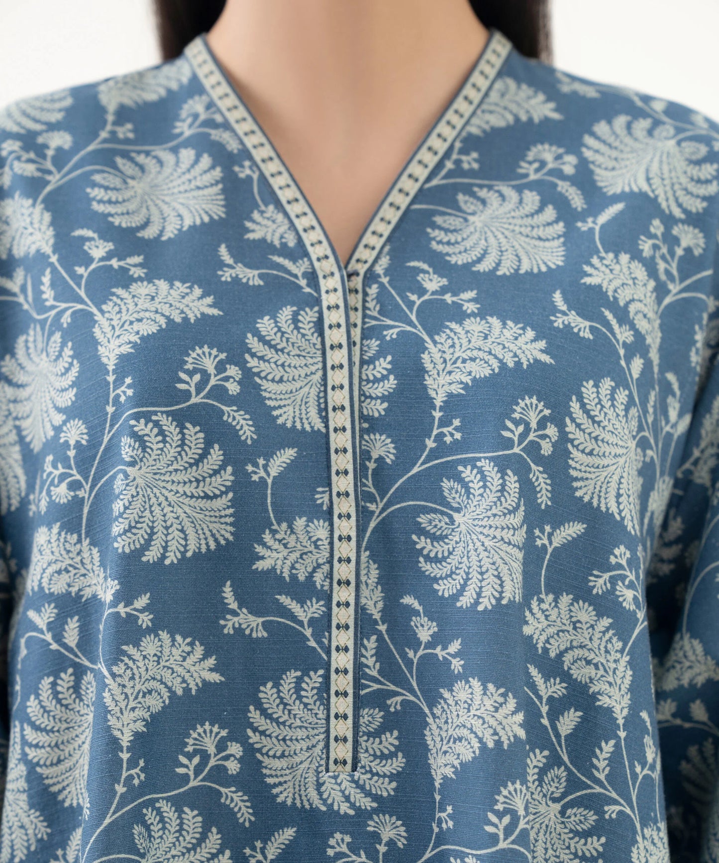 Sapphire Khaddar Three Piece Suit SP-KHD-BLU06