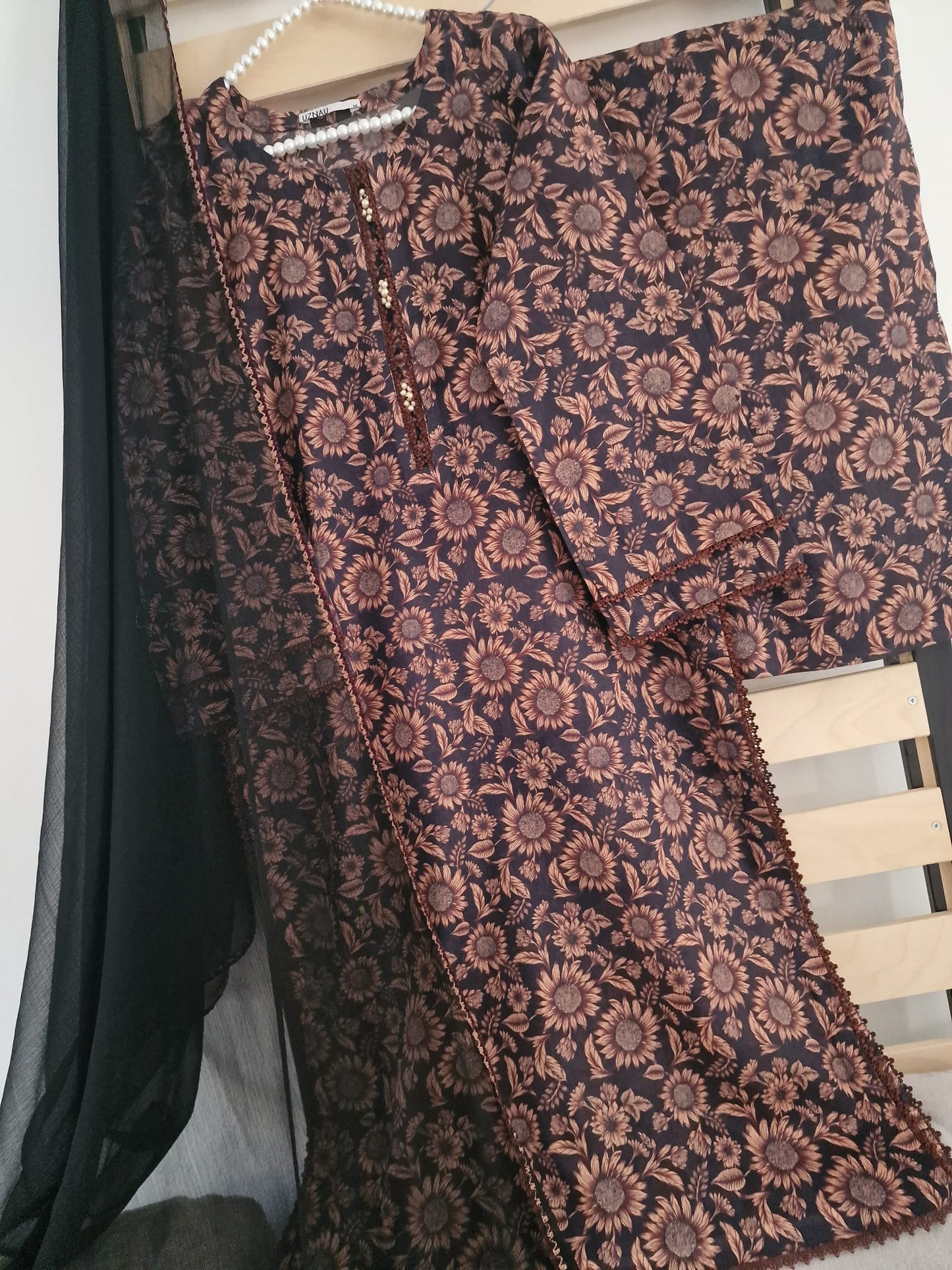 Uznau Fine Summer Lawn Shirt Dupatta Trouser UZ-LWN-BLK015