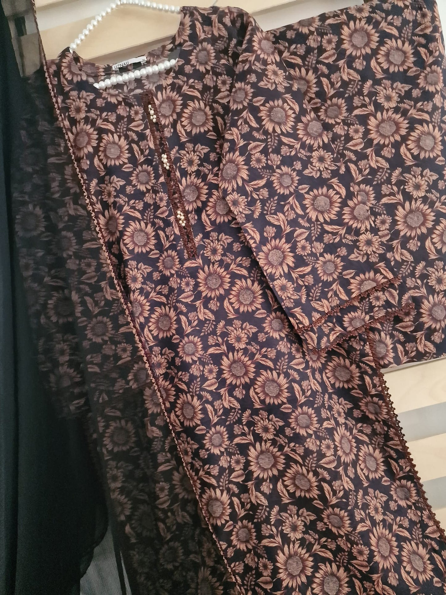 Uznau Fine Summer Lawn Shirt Dupatta Trouser UZ-LWN-BLK015