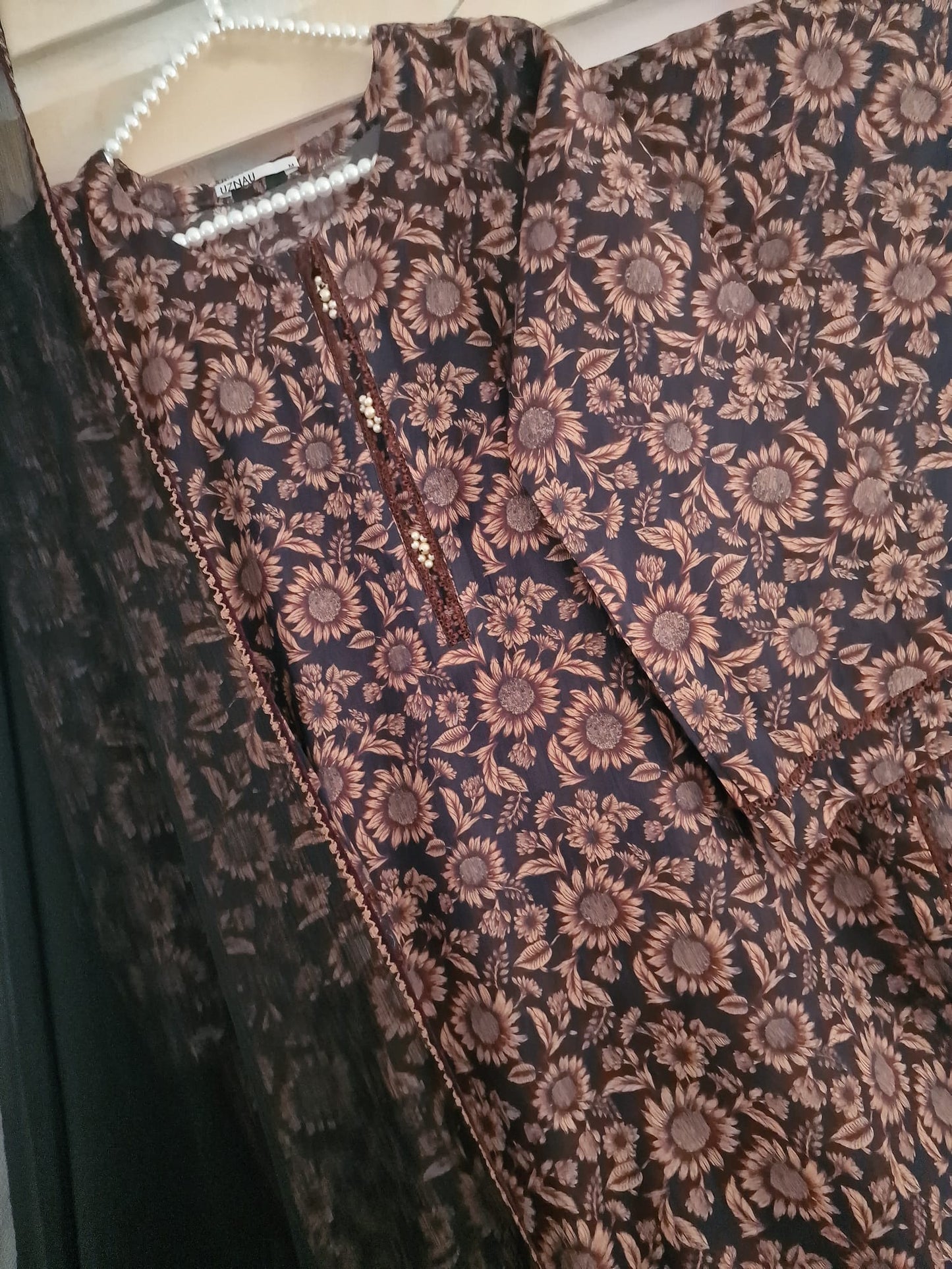 Uznau Fine Summer Lawn Shirt Dupatta Trouser UZ-LWN-BLK015