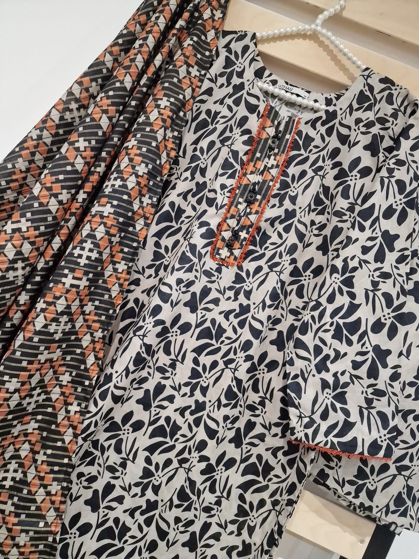 Uznau Lawn Summer Suit Kameez Trouser Dupatta Asian Wear UZ-LWN-MST02