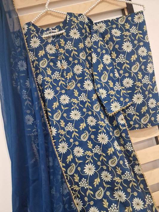 Uznau Summer Lawn Three Piece Suit UZ-LWN-BLU02