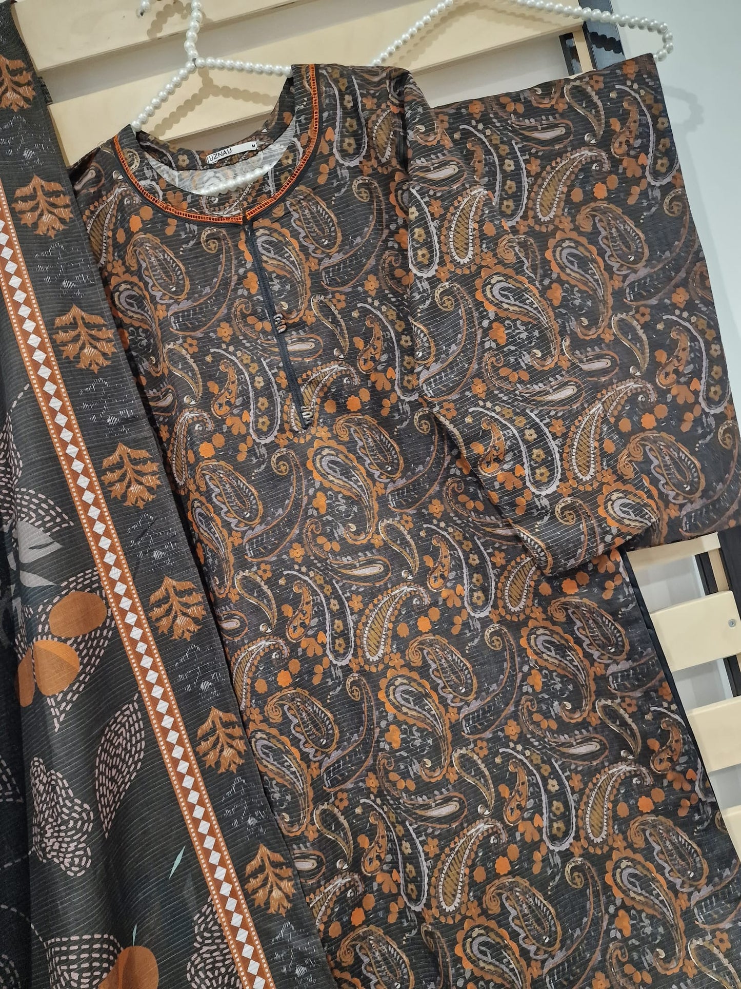 Uznau Khaddar Three Piece Suit UZ-KHD-BR04