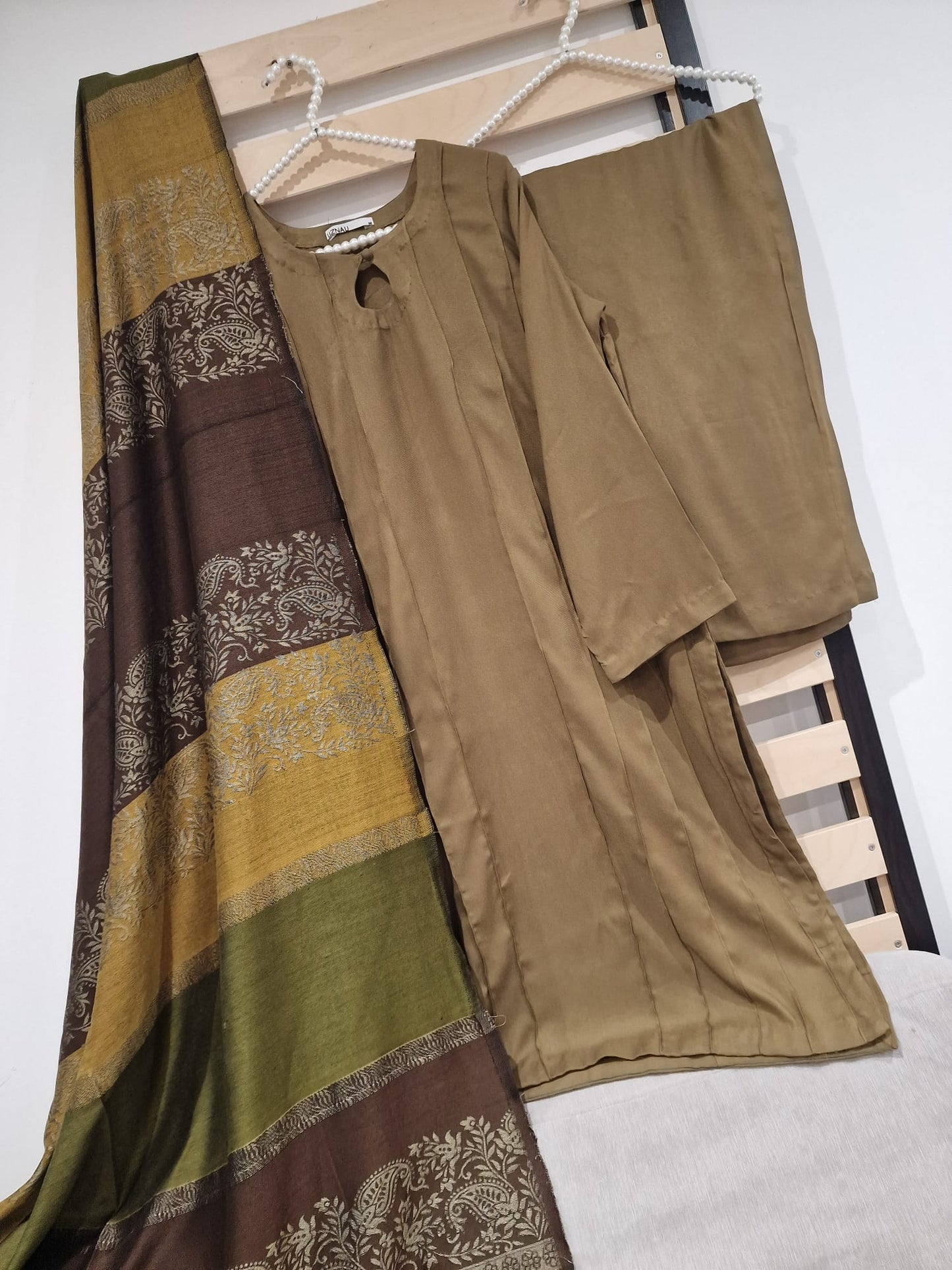 Uznau Marina Linen Three Piece Suit UZ-WL-MST01