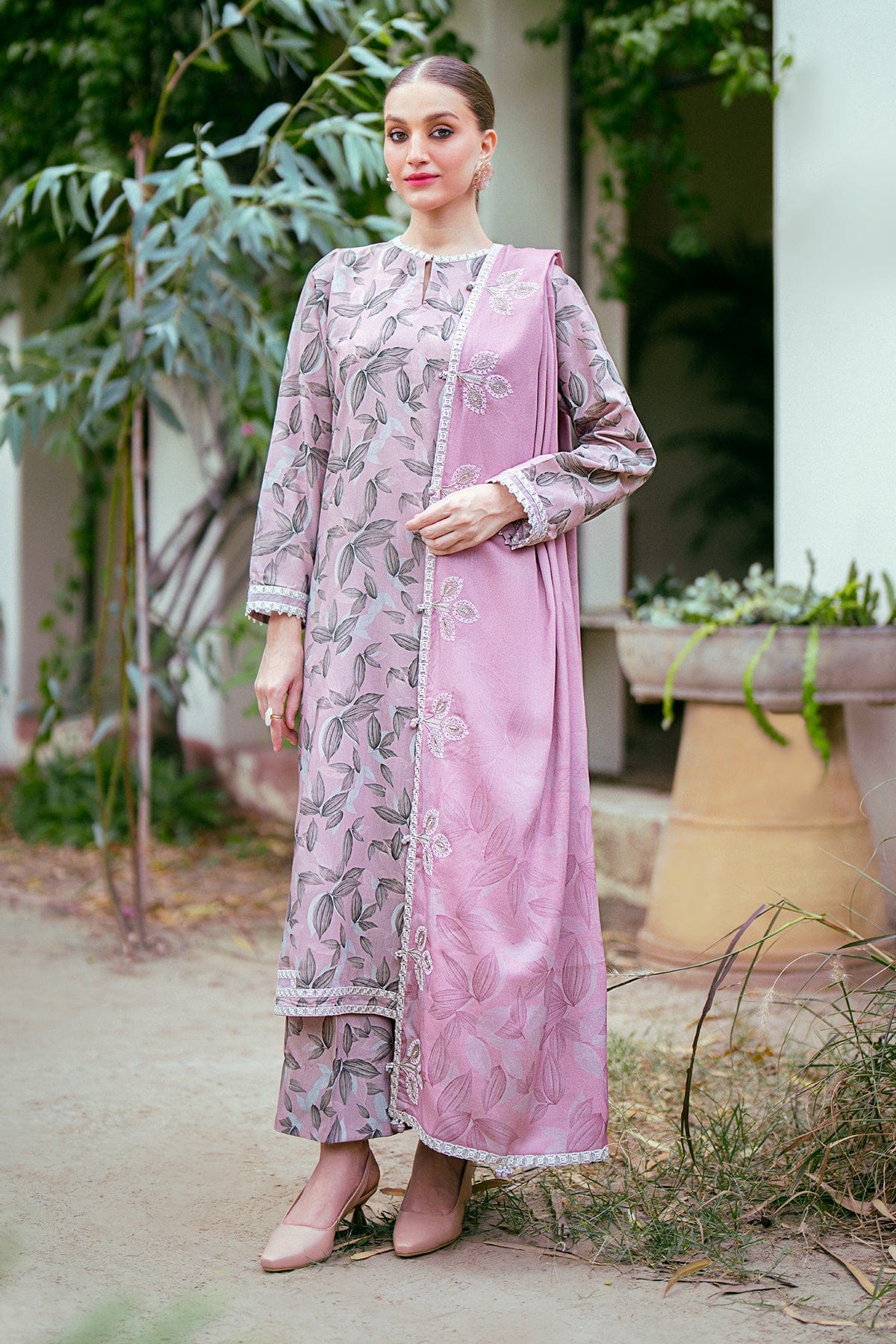 Baroque Viscose Linen Three Piece Suit BR-LNN-PNK01