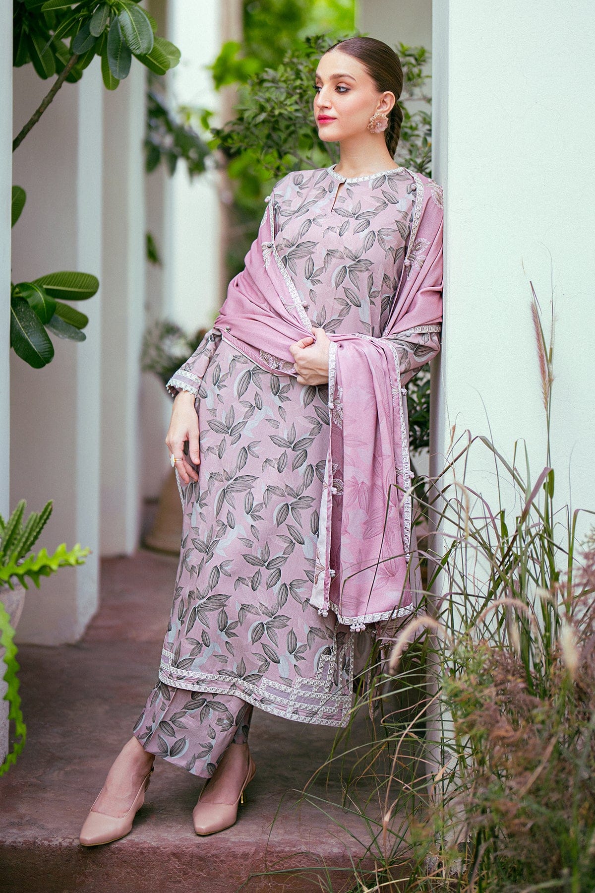 Baroque Viscose Linen Three Piece Suit BR-LNN-PNK01