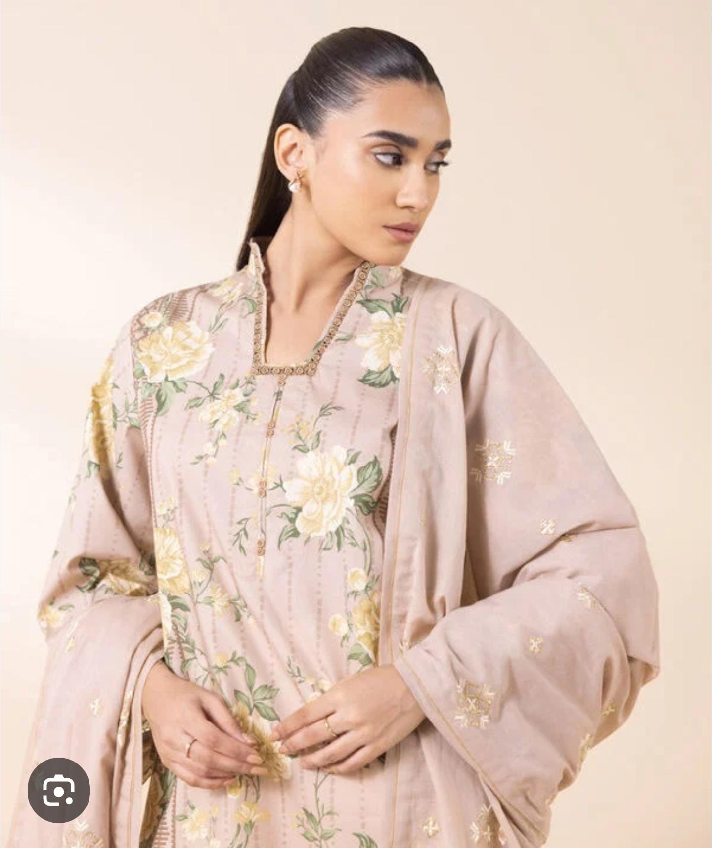 Sapphire Printed Lawn With Embroidered Dupatta SP-LWN-PNK03