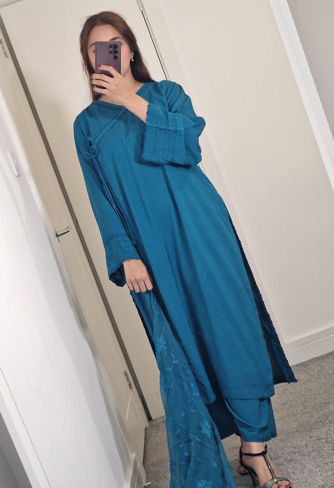 Uznau Linen Three Piece Suit UZ-LNN-TQ03