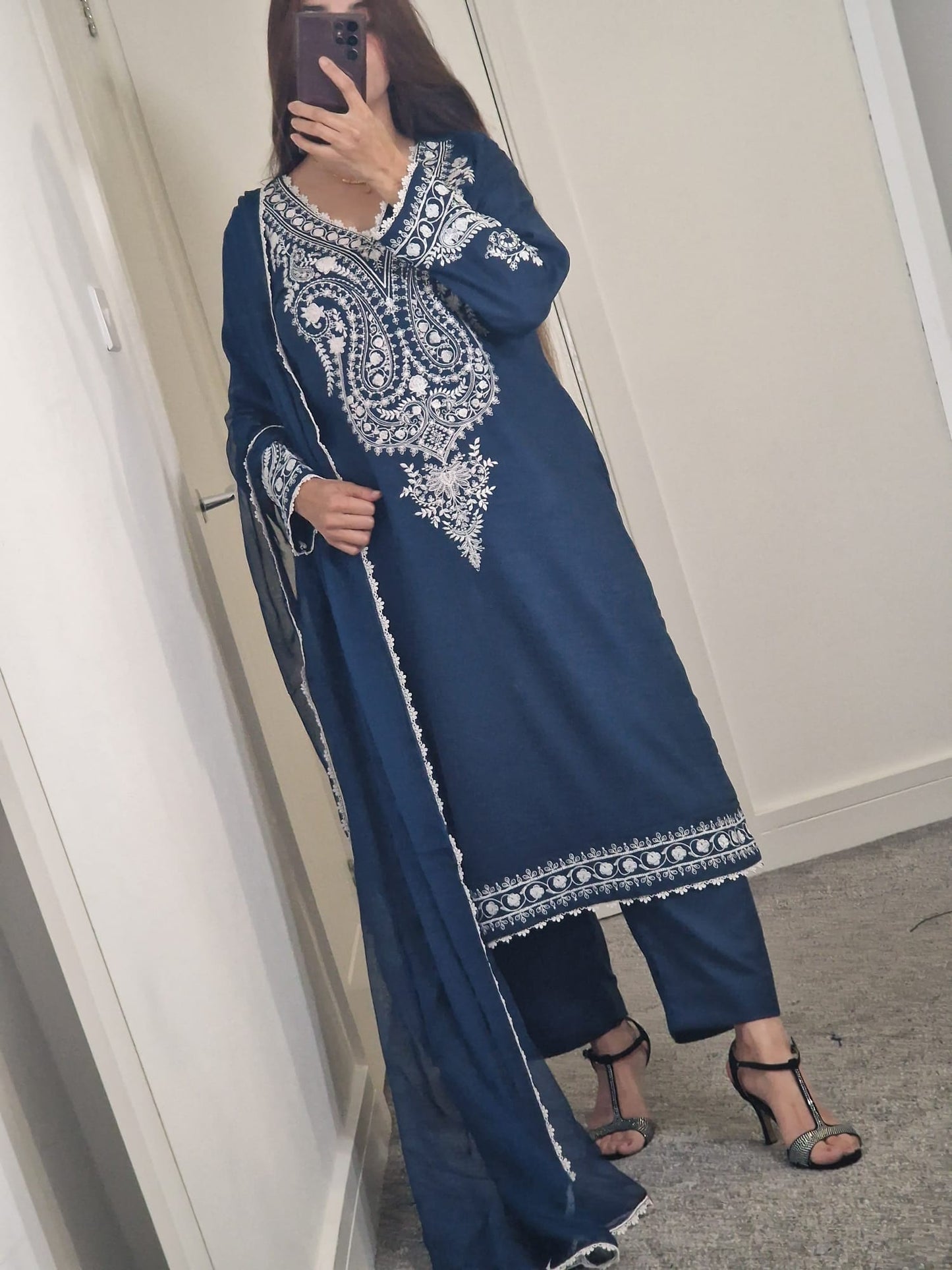 Uznau Embroided Marina Three Piece Suit UZ-MR-BLU02