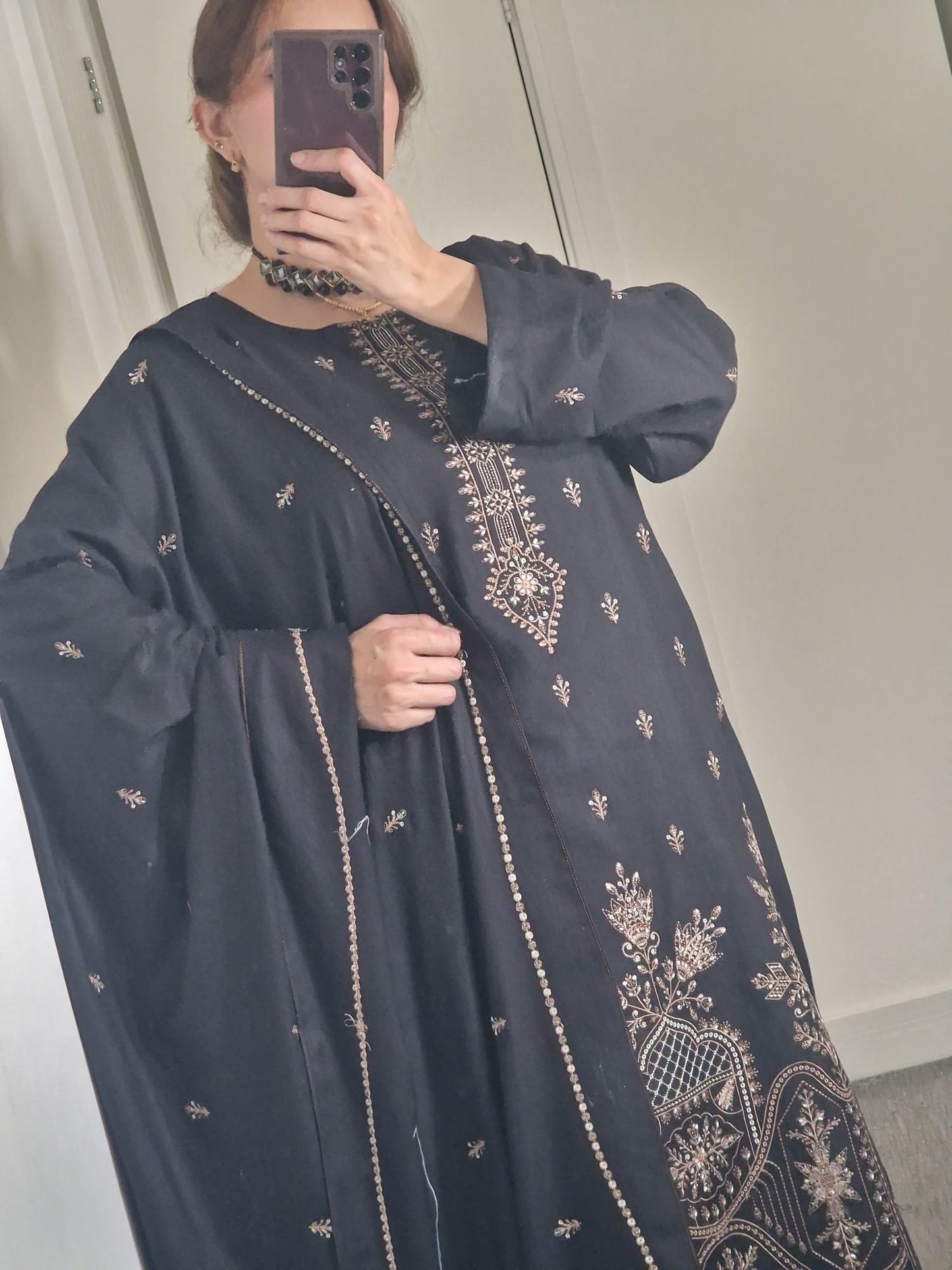 Uznau Embroided Dhanak Three Piece Suit UZ-DH-BLK010
