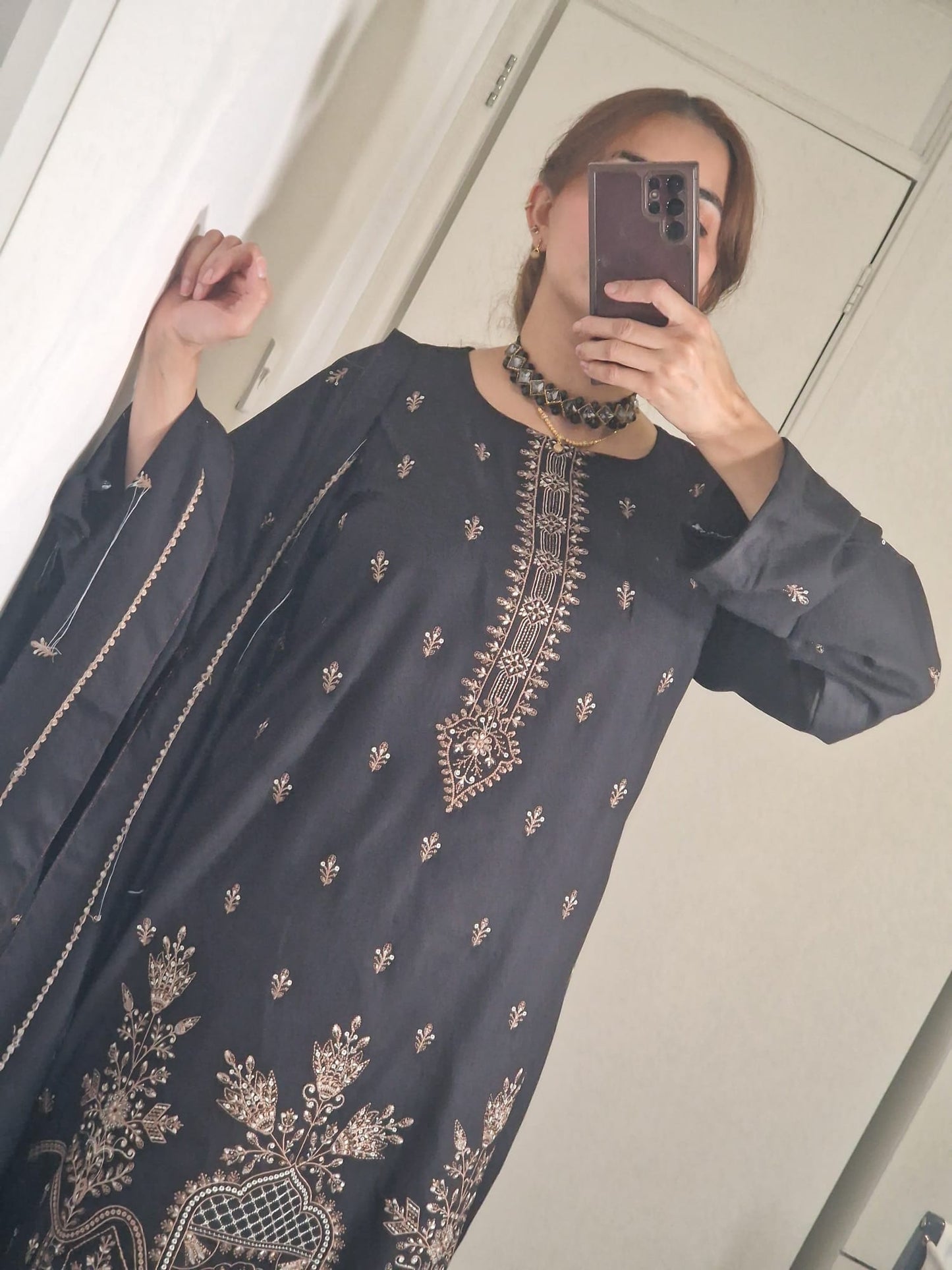 Uznau Embroided Dhanak Three Piece Suit UZ-DH-BLK010