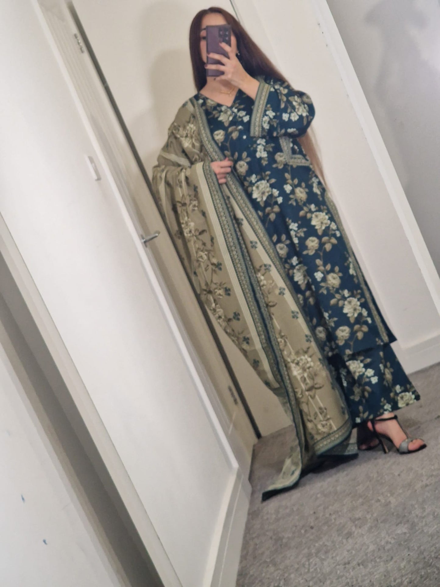 Uznau Khaddar Three Piece Suit UZ-KHD-GR06