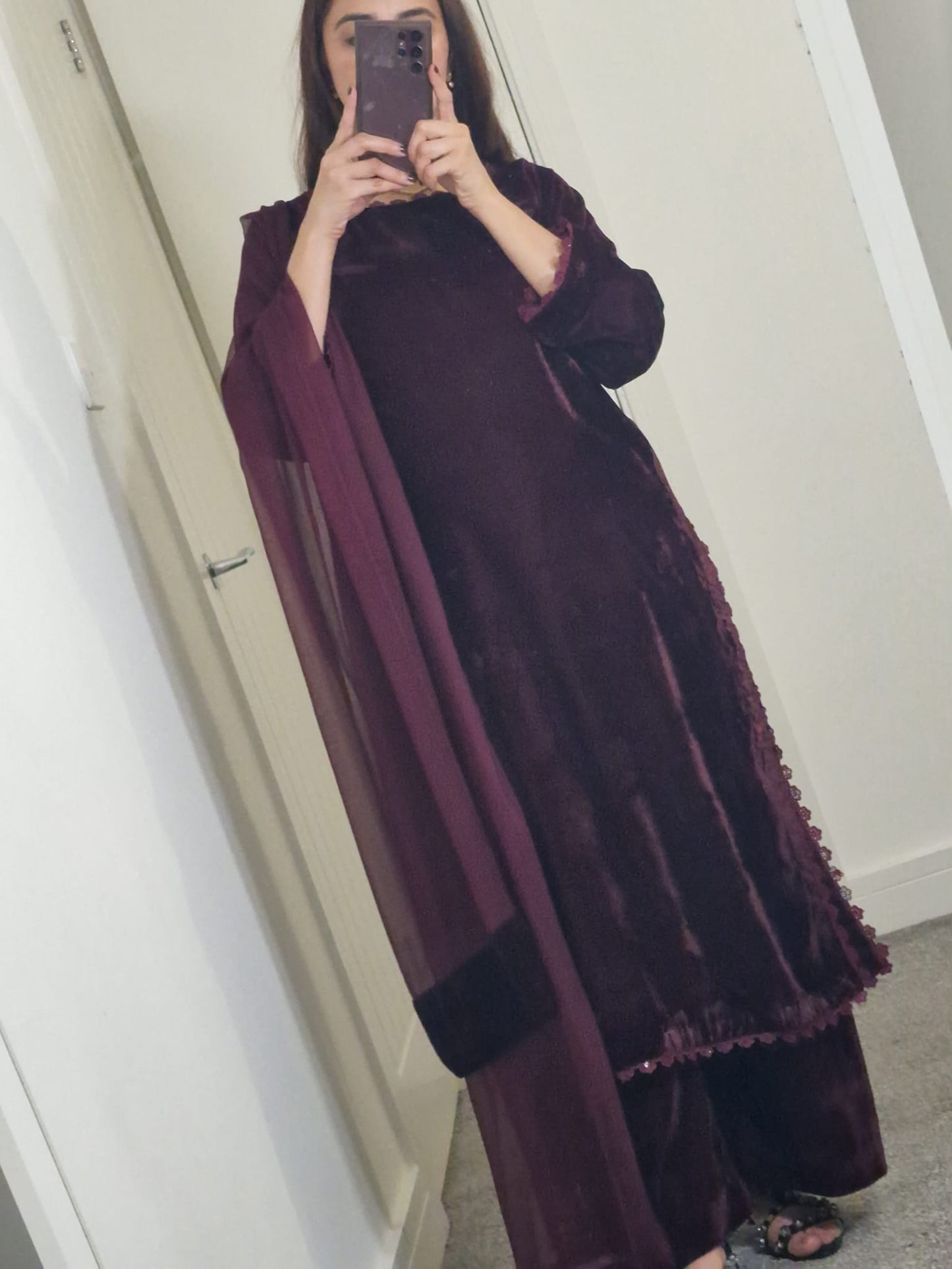 Uznau Maroon Velvet Three Piece Suit UZ-VL-MR01