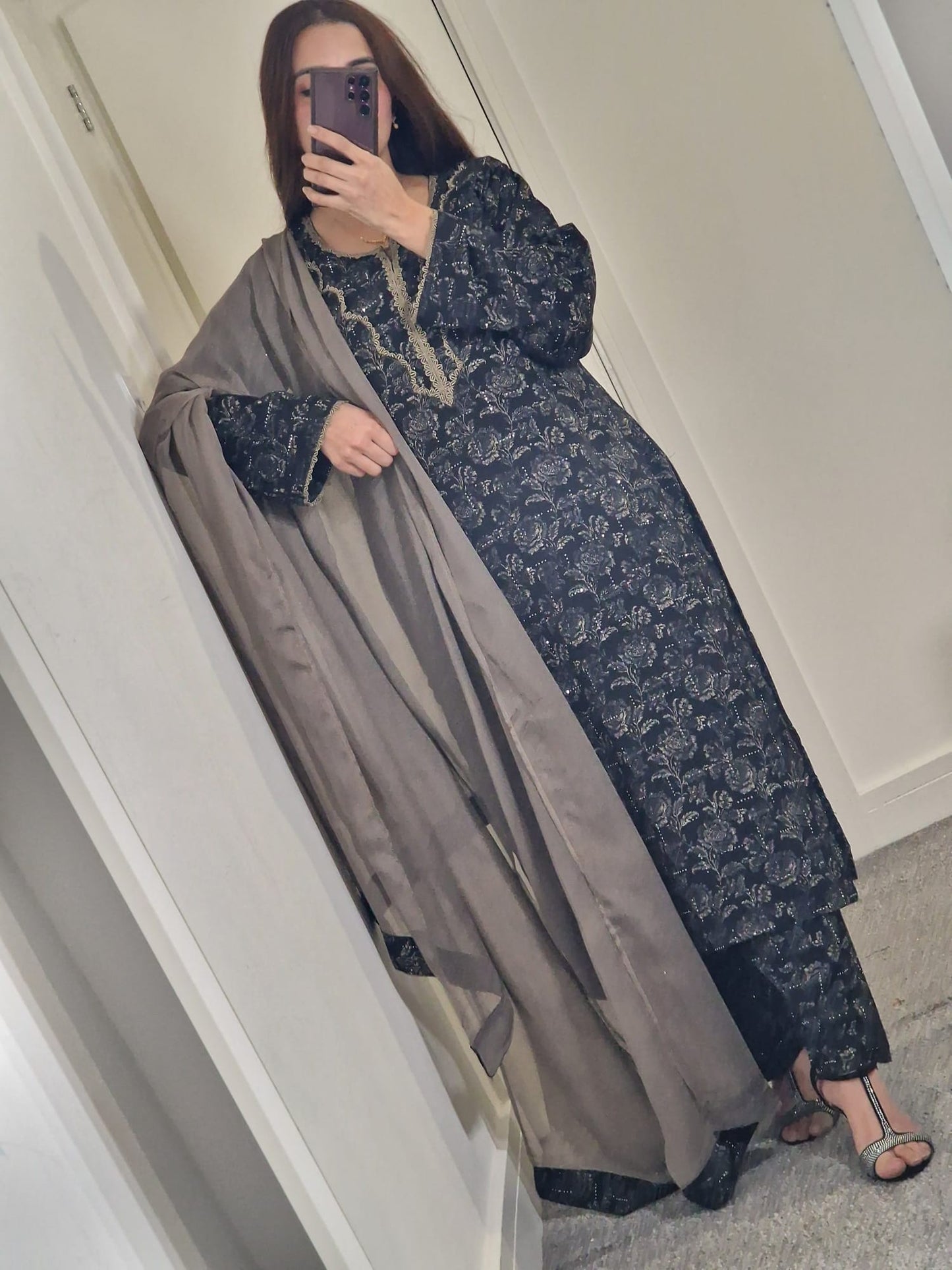 Uznau Linen Three Piece Suit UZ-LNN-BLK037