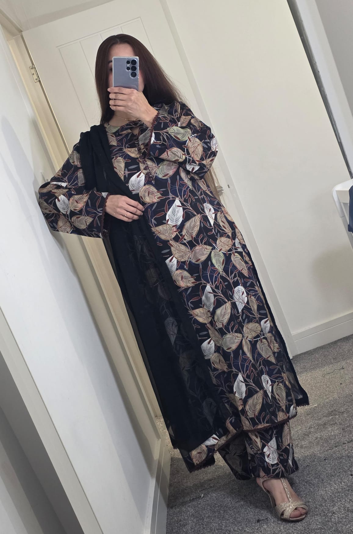 Uznau Linen Three Piece Suit UZ-LNN-BLK038